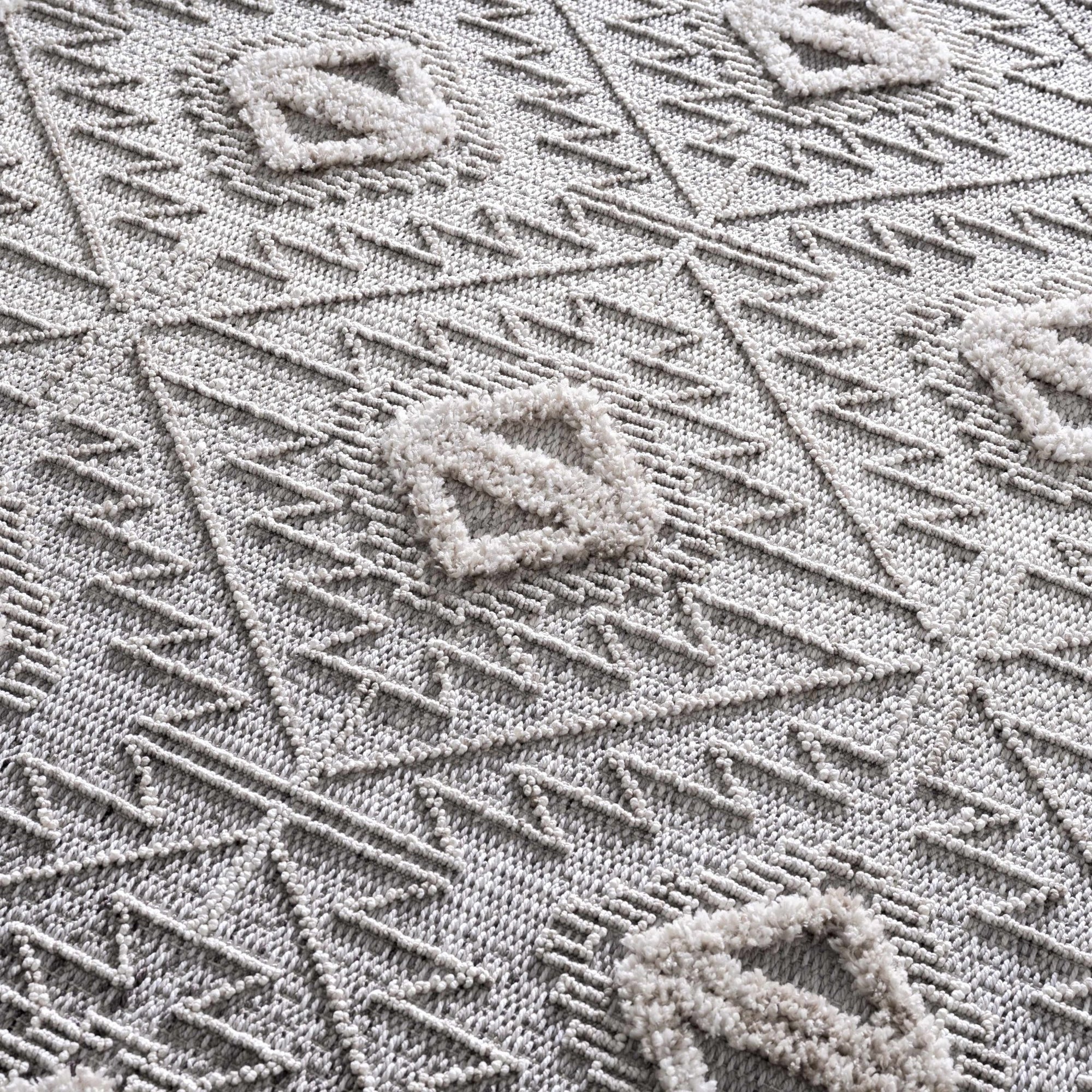 Agoo High - Low Pile Rustic Rug - MyTuftedRugs.com