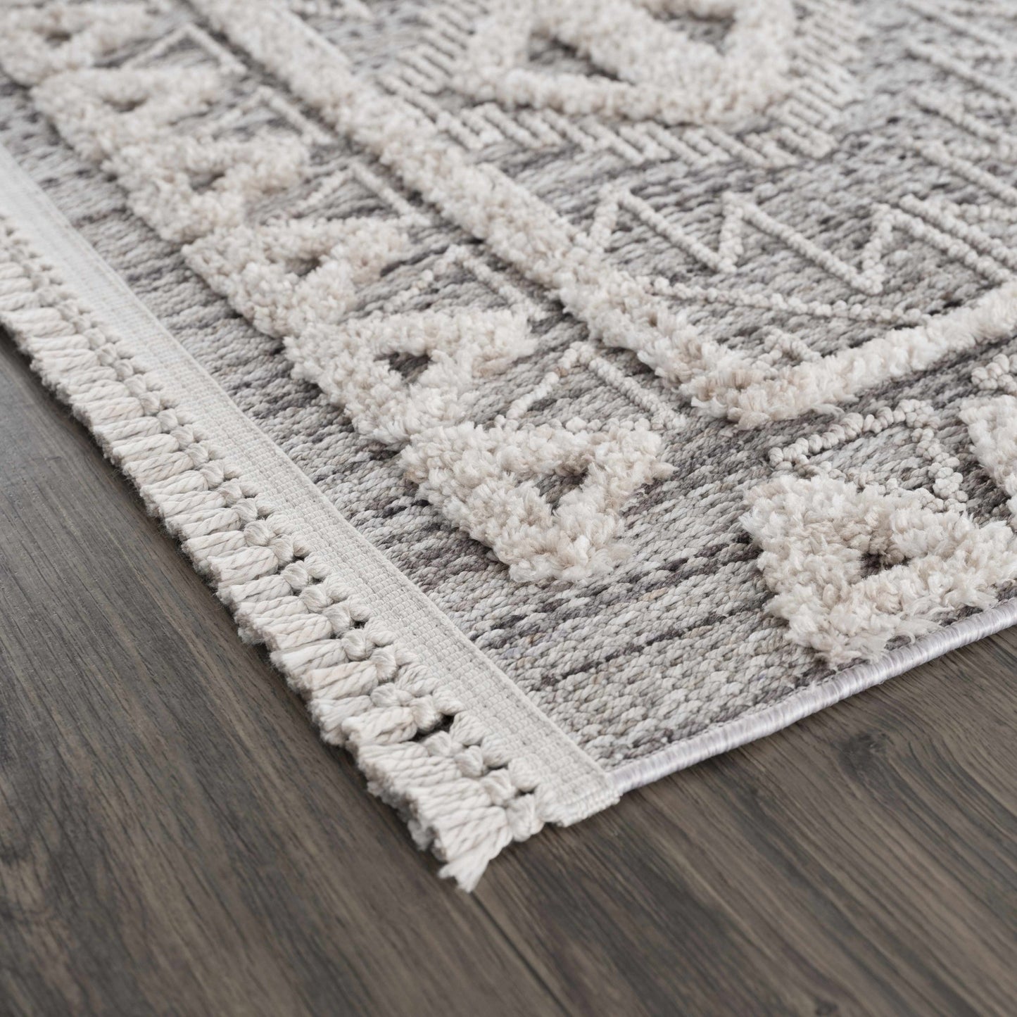 Agoo High - Low Pile Rustic Rug - MyTuftedRugs.com