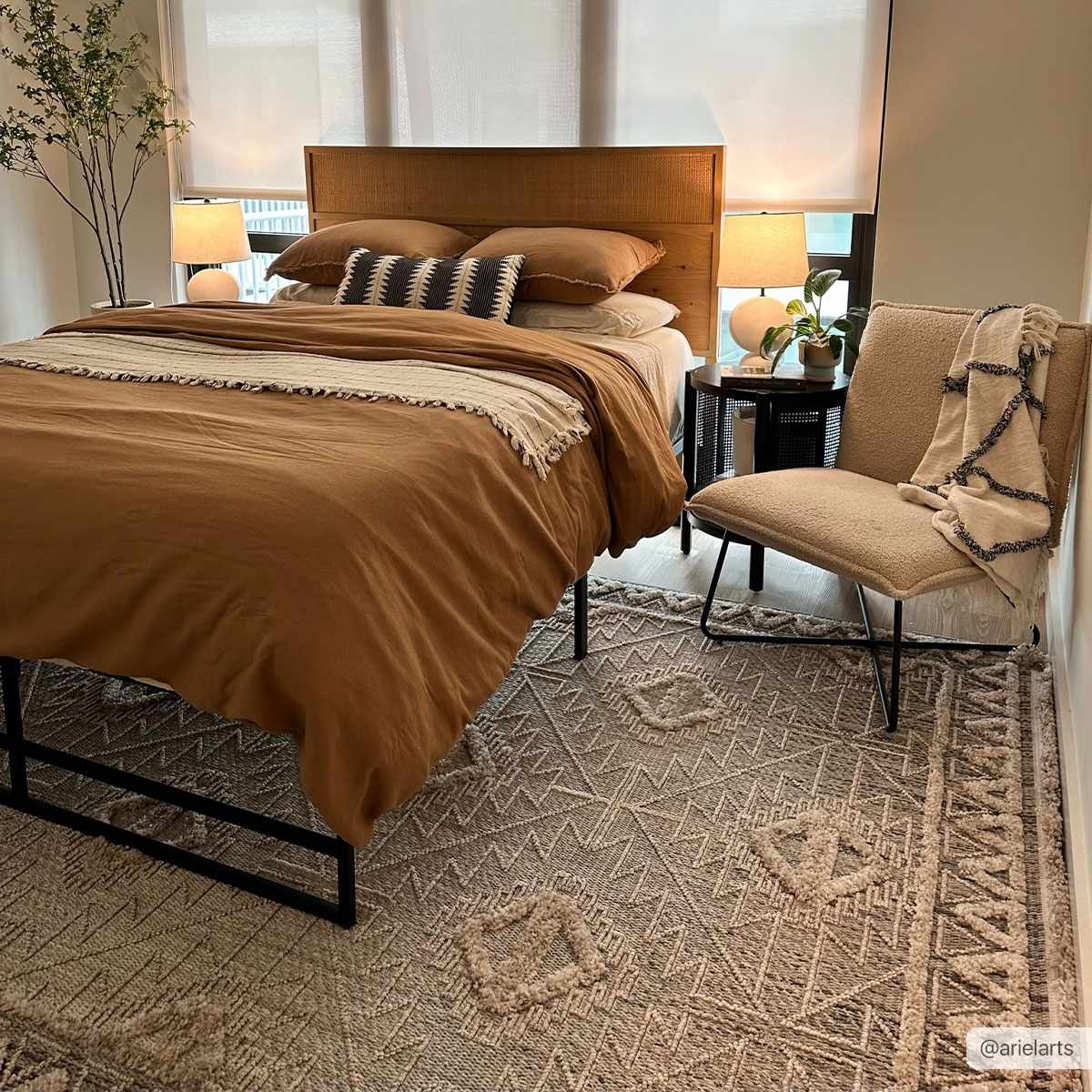 Agoo High - Low Pile Rustic Rug - MyTuftedRugs.com