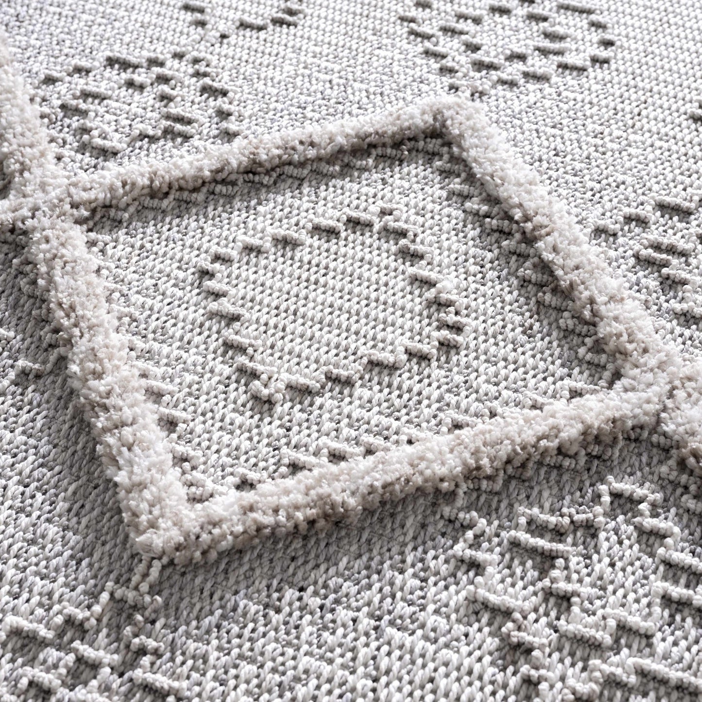 Amaga High - Low Rustic Rug - MyTuftedRugs.com