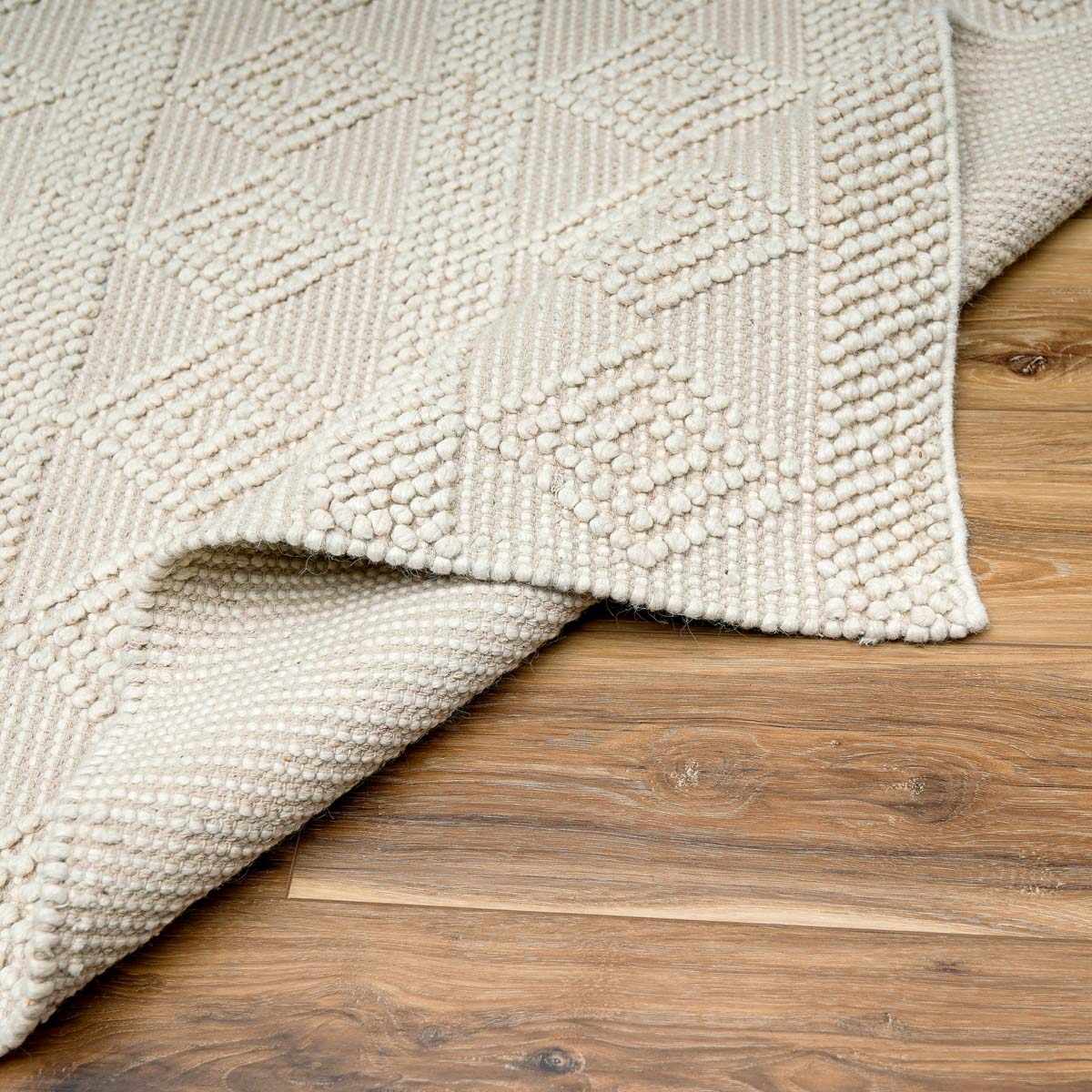 Bolinger Wool Area Rug - MyTuftedRugs.com