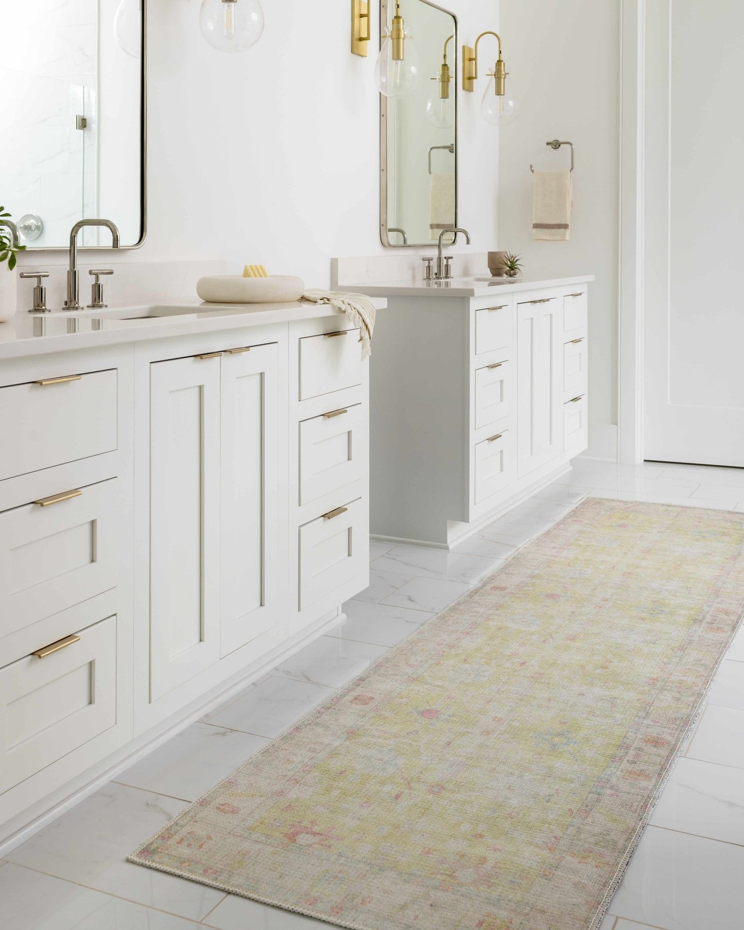 Bozkurt Boutique Washable Rug - MyTuftedRugs.com