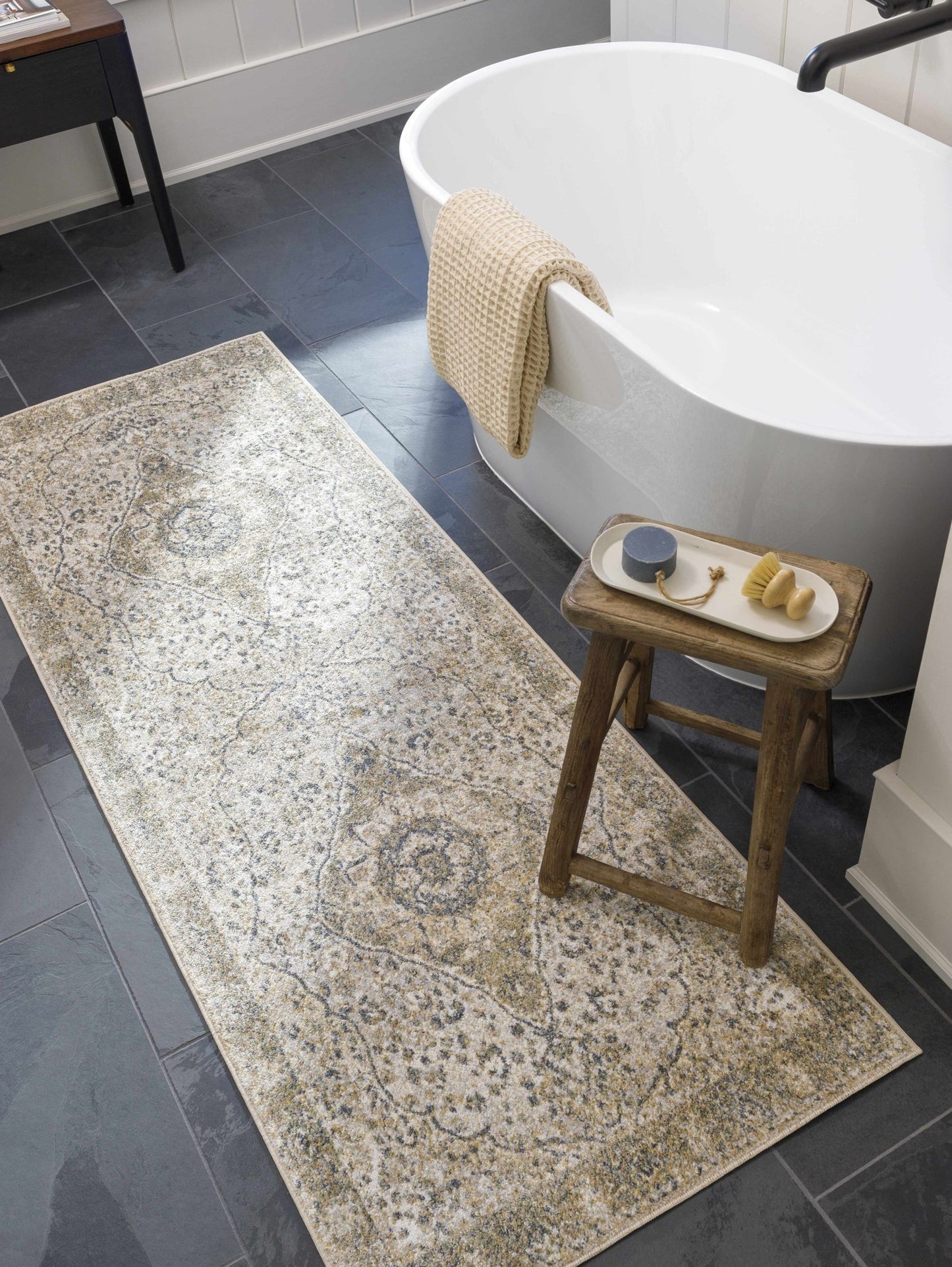 Cara Flat Pile Washable Rug - MyTuftedRugs.com
