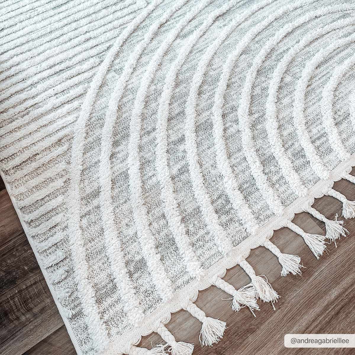 Dauin 3D Rainbow Area Rug with Tassels - MyTuftedRugs.com