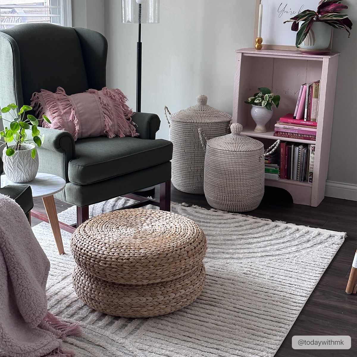 Dauin 3D Rainbow Area Rug with Tassels - MyTuftedRugs.com