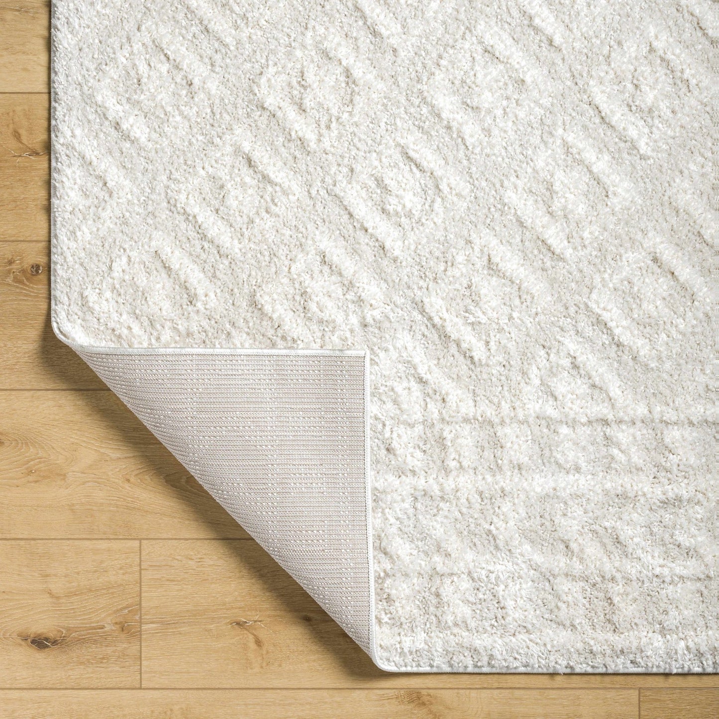 Eivin Cream Diamonds Plush Rug - MyTuftedRugs.com
