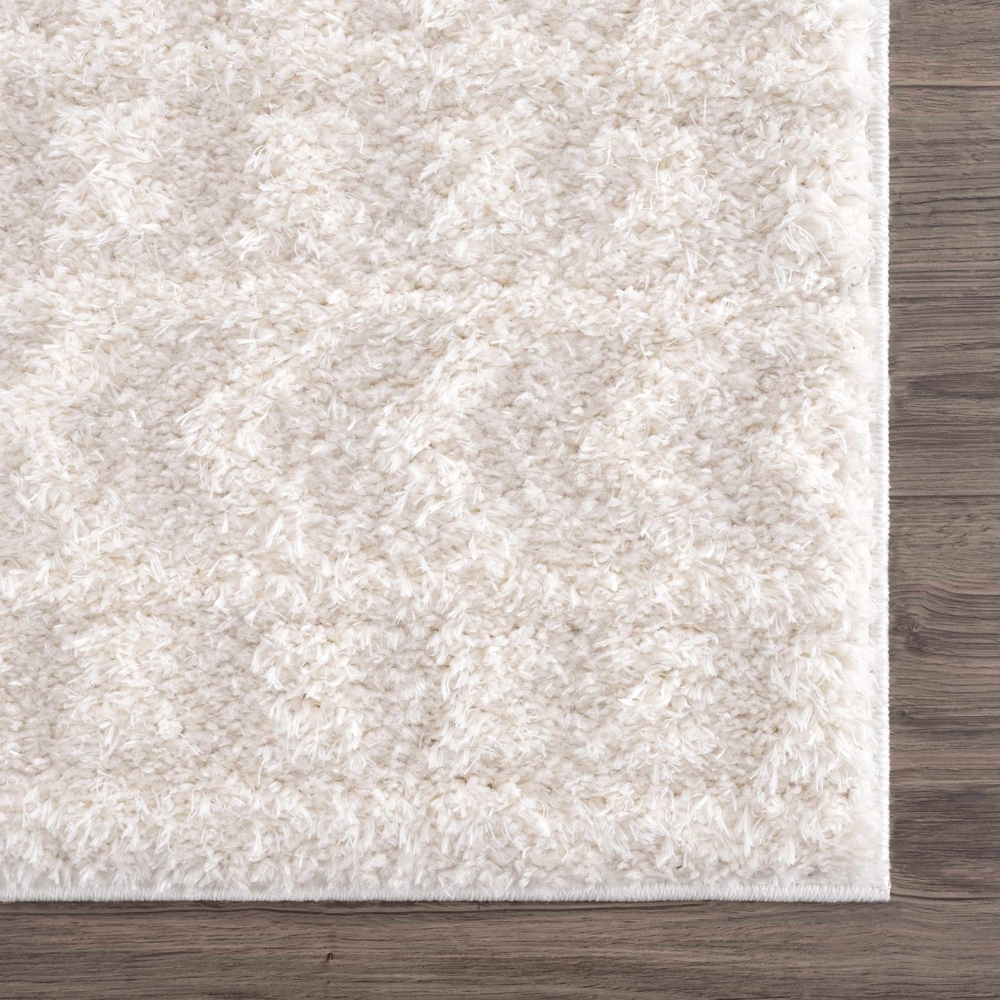Eivin Cream Diamonds Plush Rug - MyTuftedRugs.com