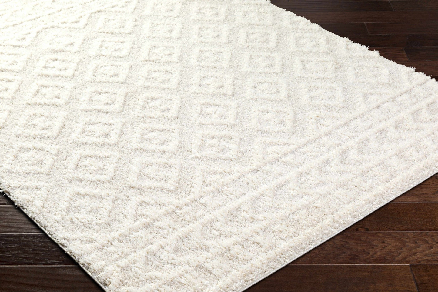 Eivin Cream Diamonds Plush Rug - MyTuftedRugs.com