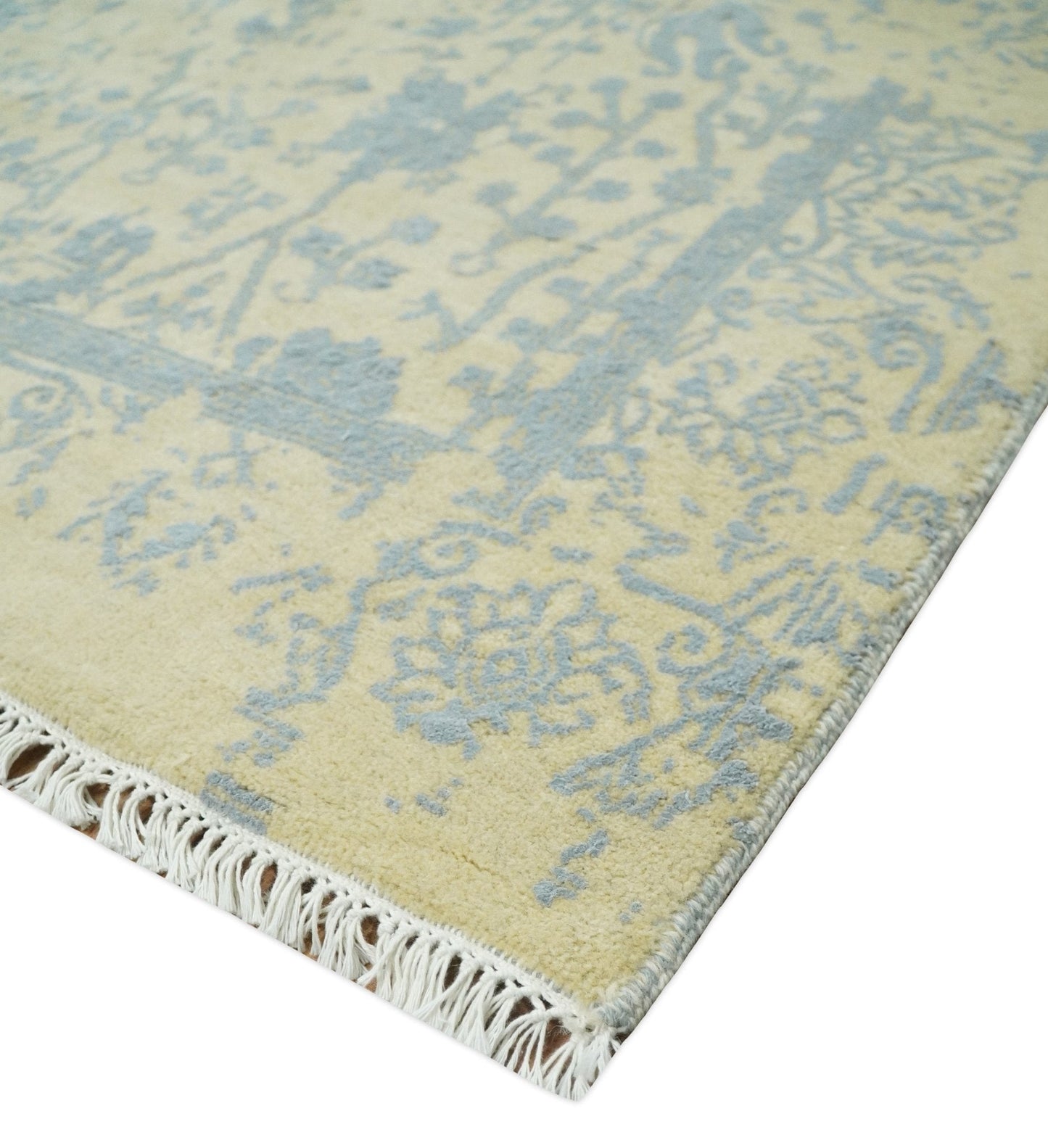 Fine Hand - Knotted Wool & Bamboo Silk Rug – Gold & Silver - MyTuftedRugs.com