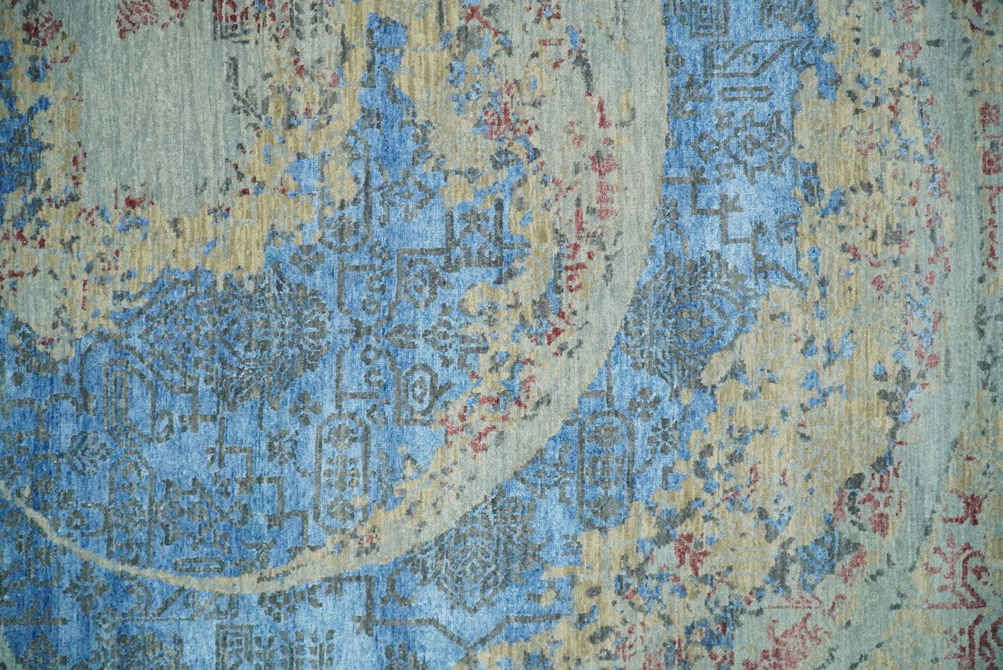 Hand - Knotted Wool and Bamboo Silk Rug Beige Pink and Blue Traditional Design 8x10 - MyTuftedRugs.com