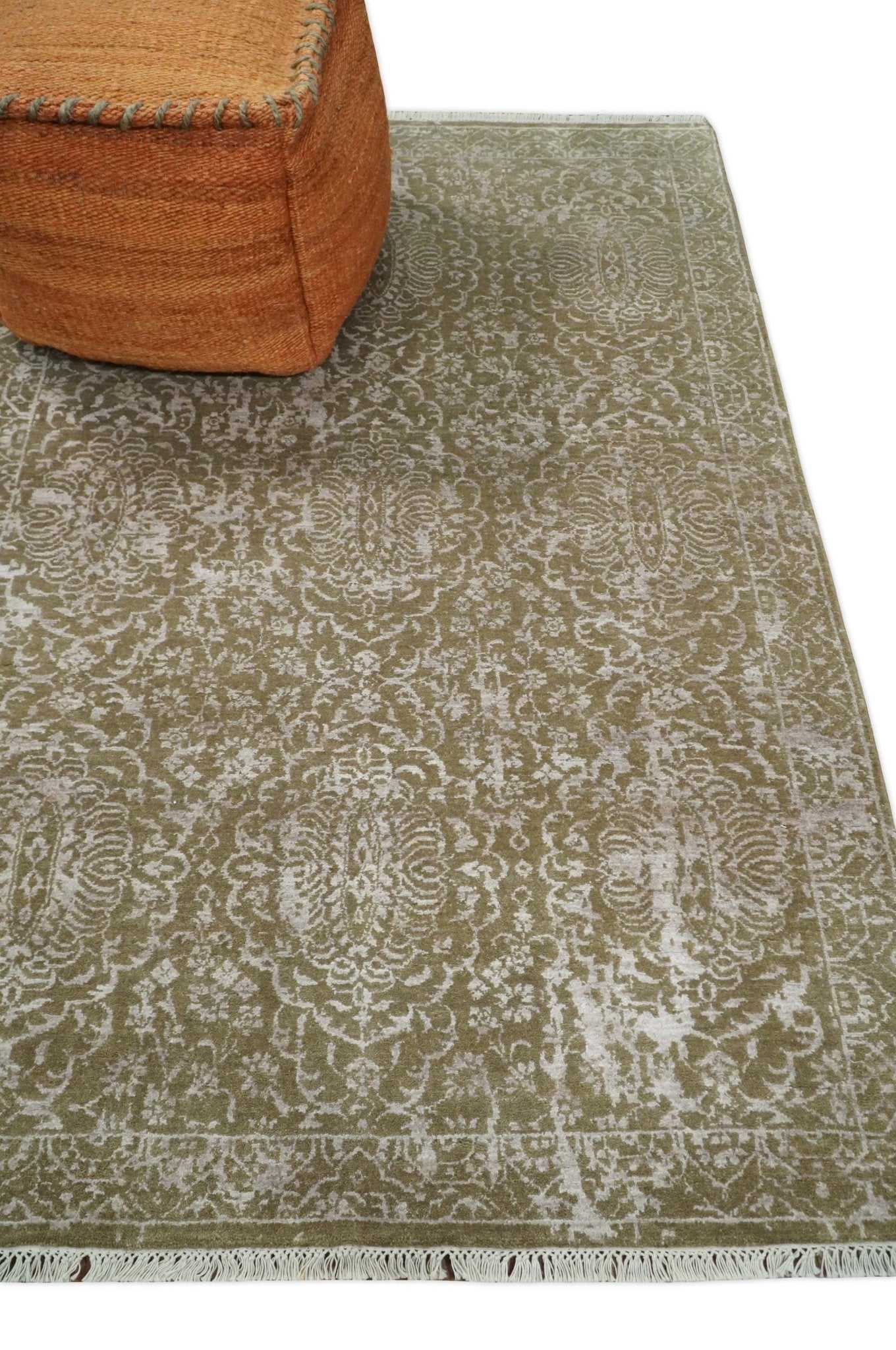Hand - Knotted Wool and Bamboo Silk Rug Olive and Silver Traditional Design 4x6 - MyTuftedRugs.com