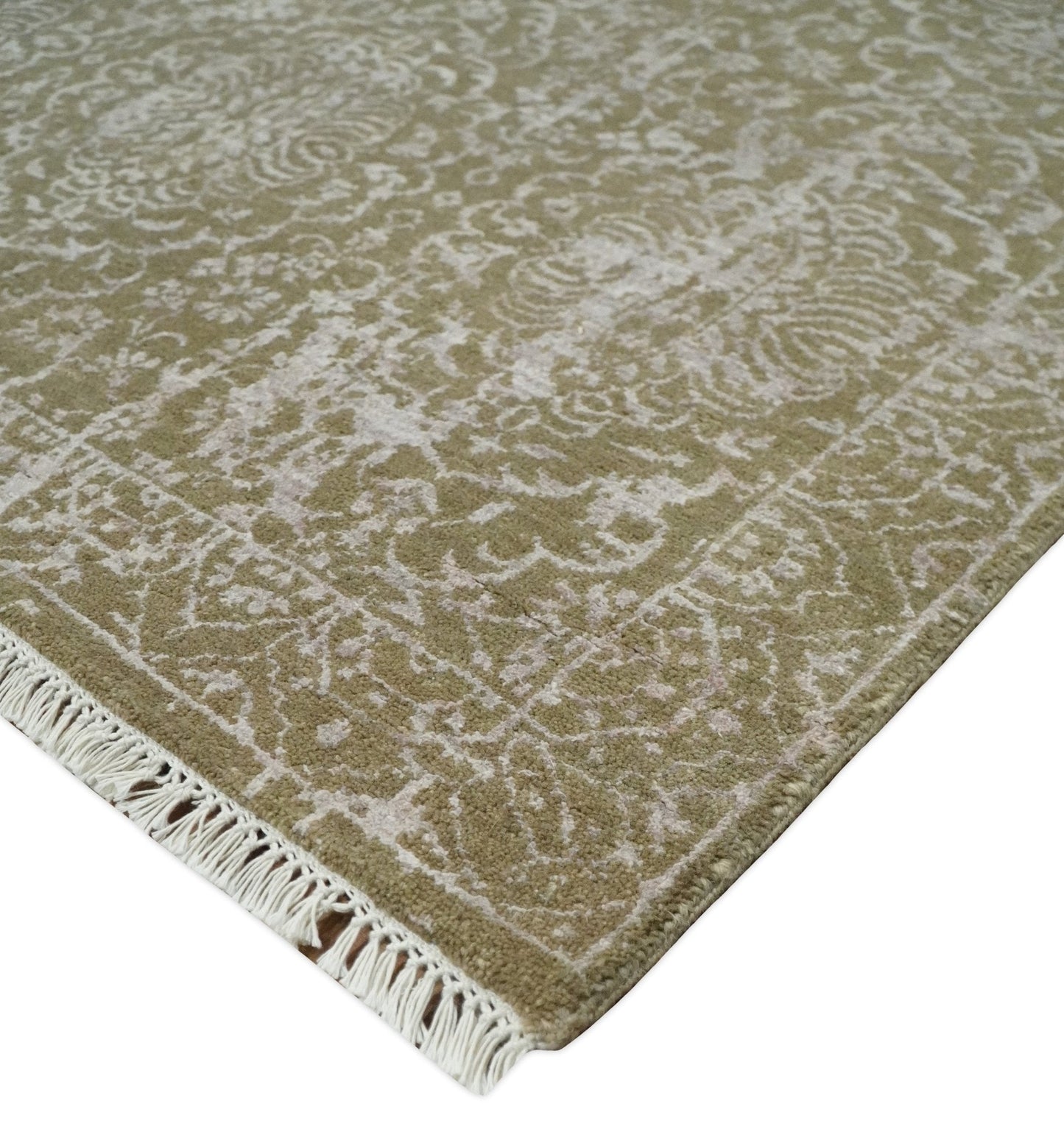 Hand - Knotted Wool and Bamboo Silk Rug Olive and Silver Traditional Design 4x6 - MyTuftedRugs.com