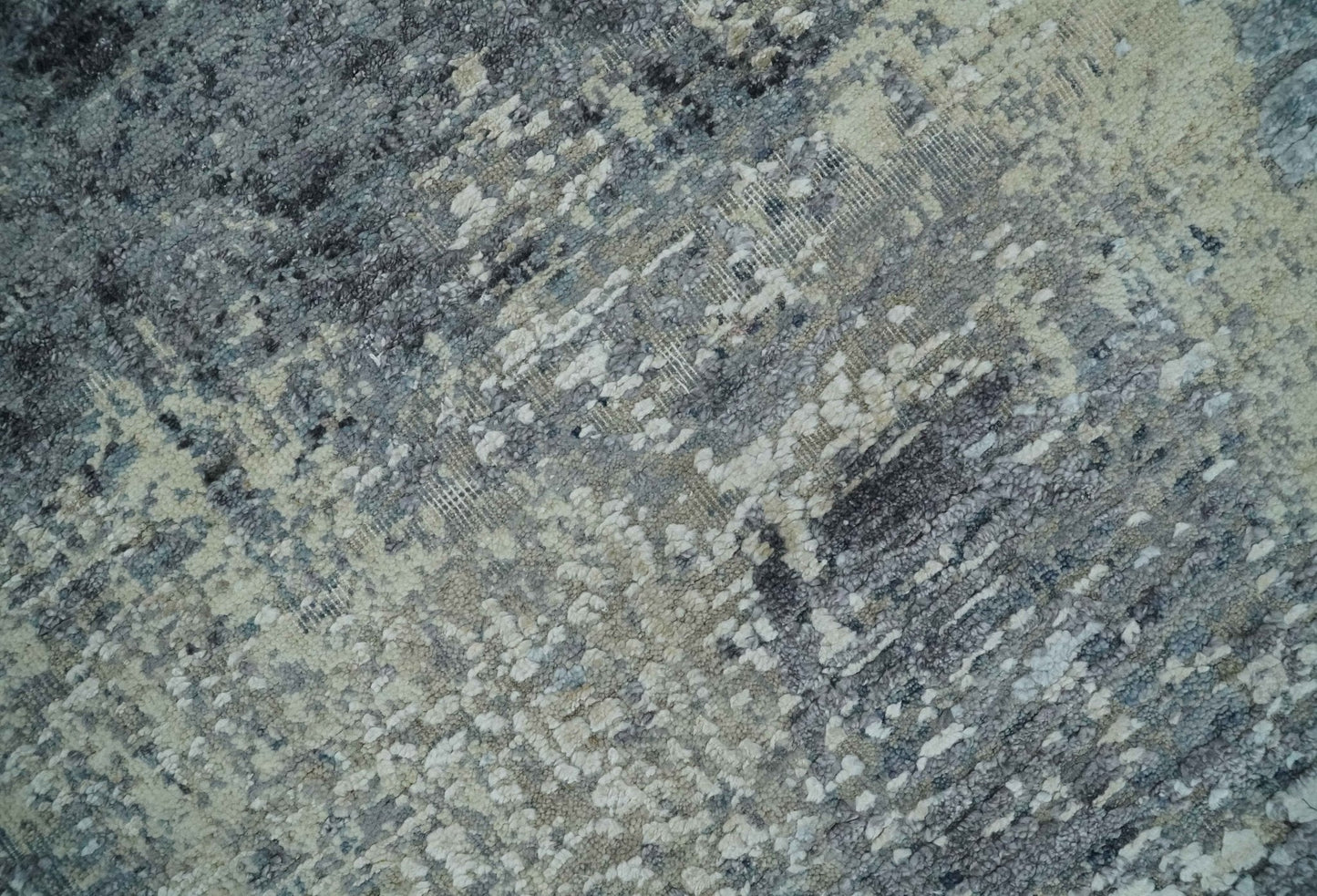Hand - Knotted Wool & Bamboo Silk Rug 7'10" x 9'8" – Charcoal, Beige & Gray - MyTuftedRugs.com