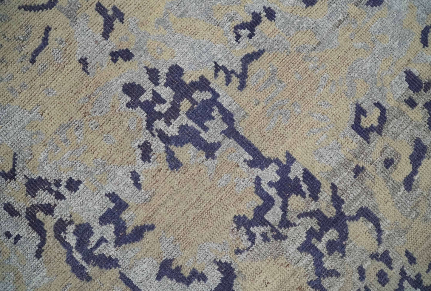 Hand - Knotted Wool Rug Beige Blue and Silver Traditional Design 8x10 - MyTuftedRugs.com