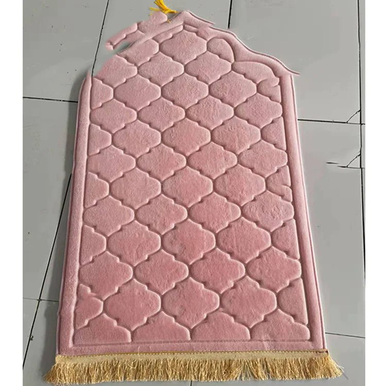 Muslim Prayer Rug – Soft, Non - Slip, and Intricately Designed for a Peaceful Prayer Experience - MyTuftedRugs.com