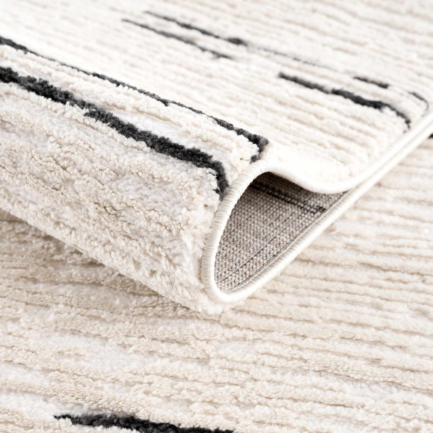 Riad Black Striped White Rug with Tassels - MyTuftedRugs.com