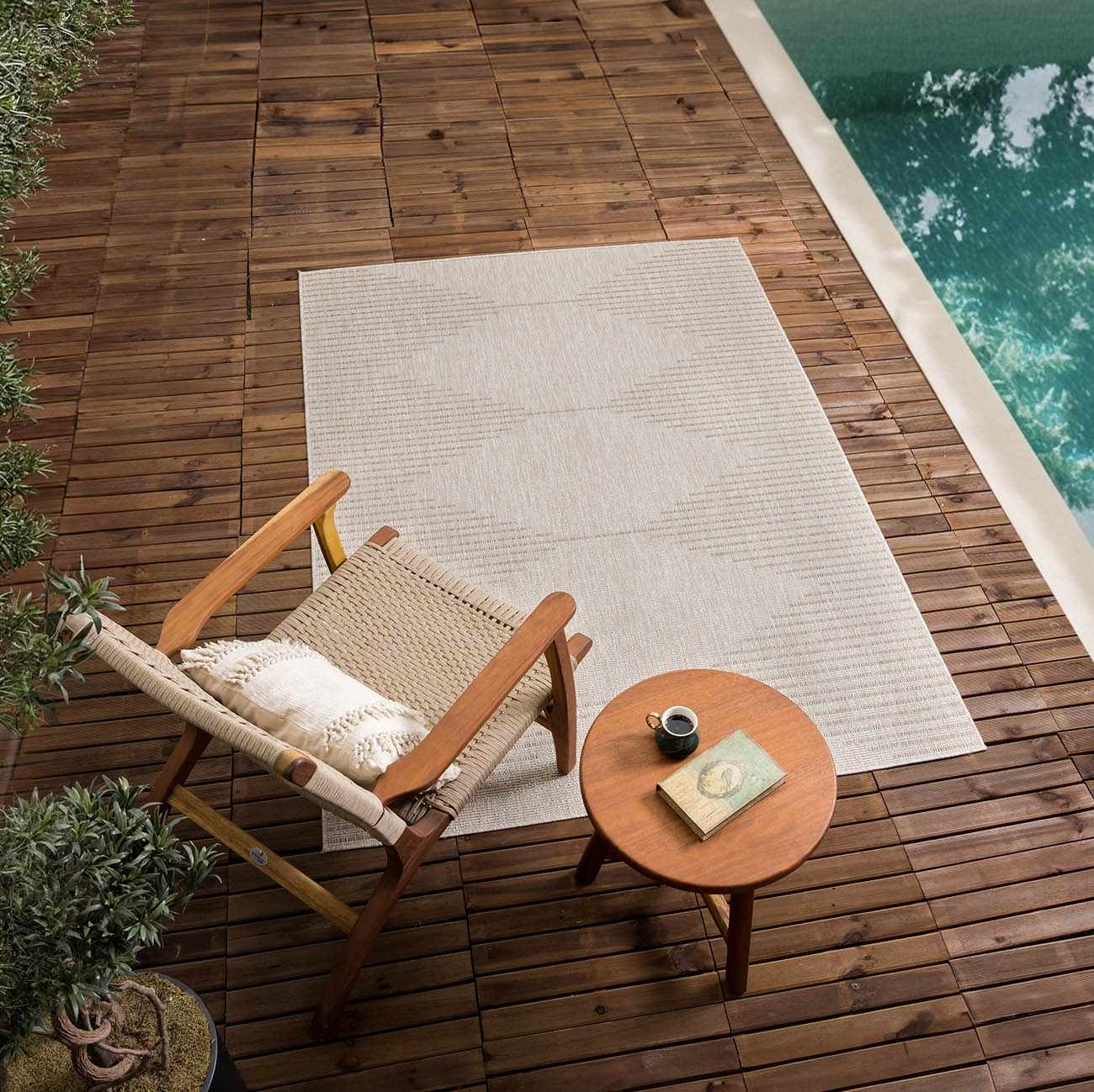 Stephan Beige Outdoor Rug - MyTuftedRugs.com