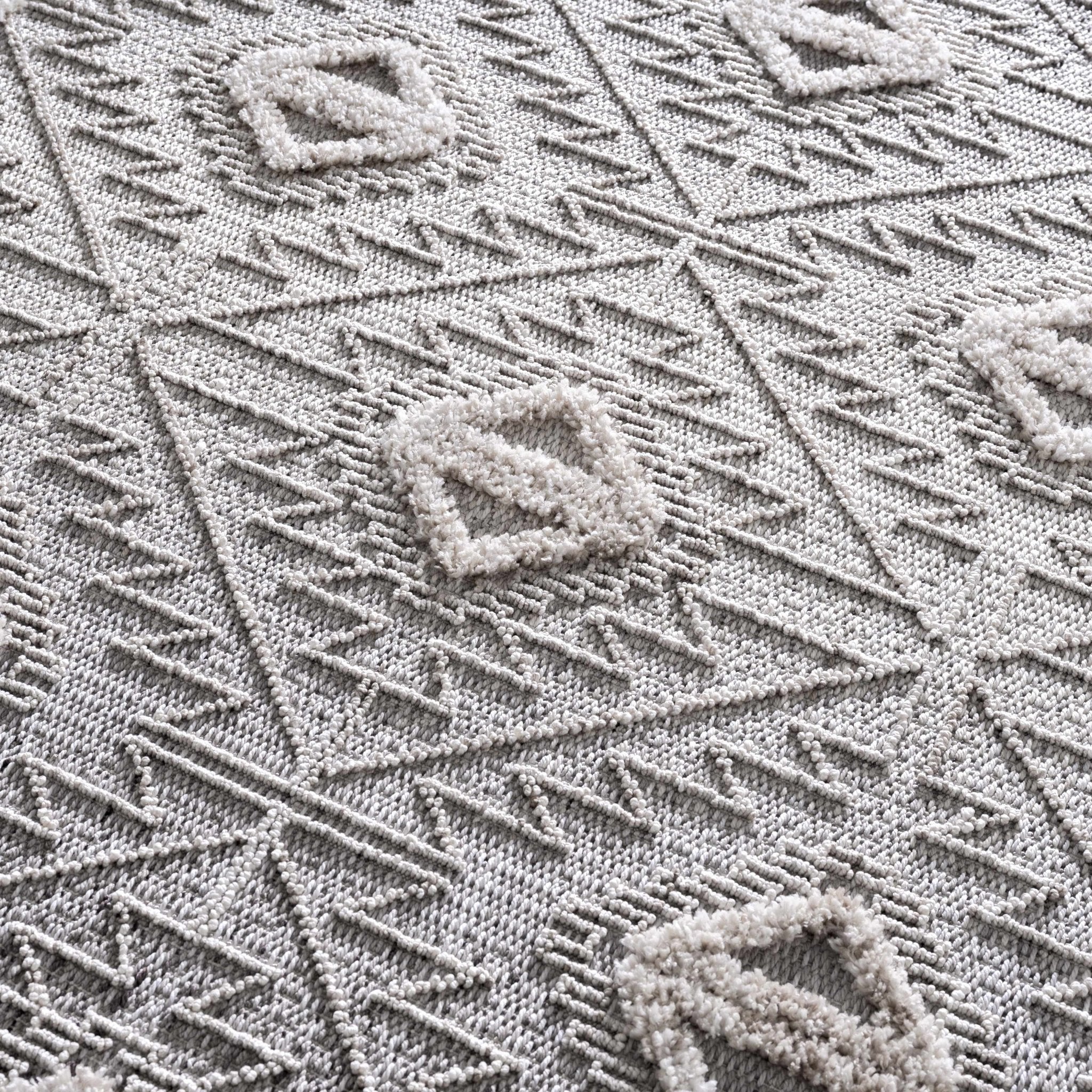 Agoo High - Low Pile Rustic Rug - MyTuftedRugs.com