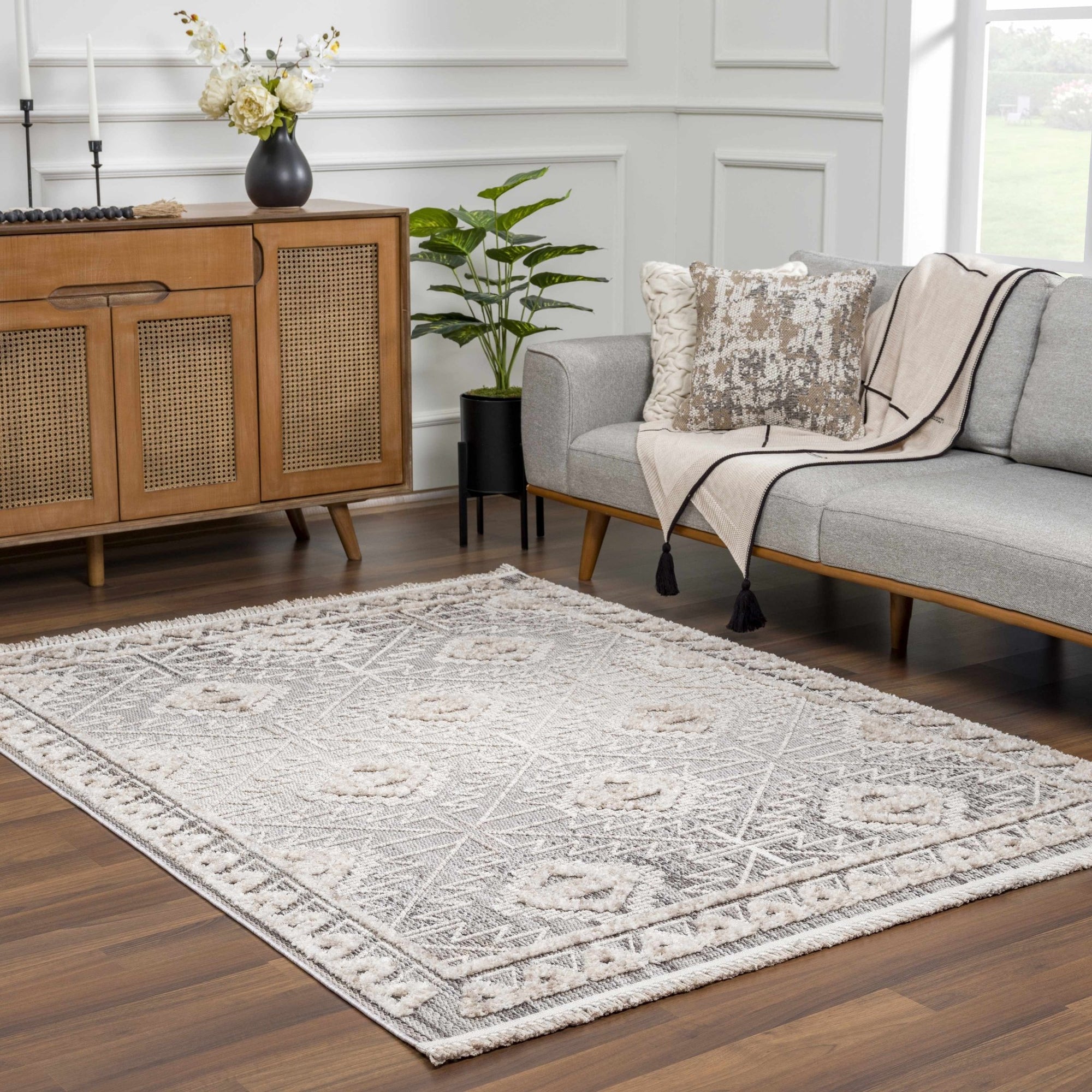 Agoo High - Low Pile Rustic Rug - MyTuftedRugs.com