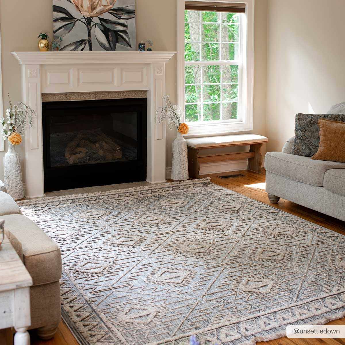 Agoo High - Low Pile Rustic Rug - MyTuftedRugs.com
