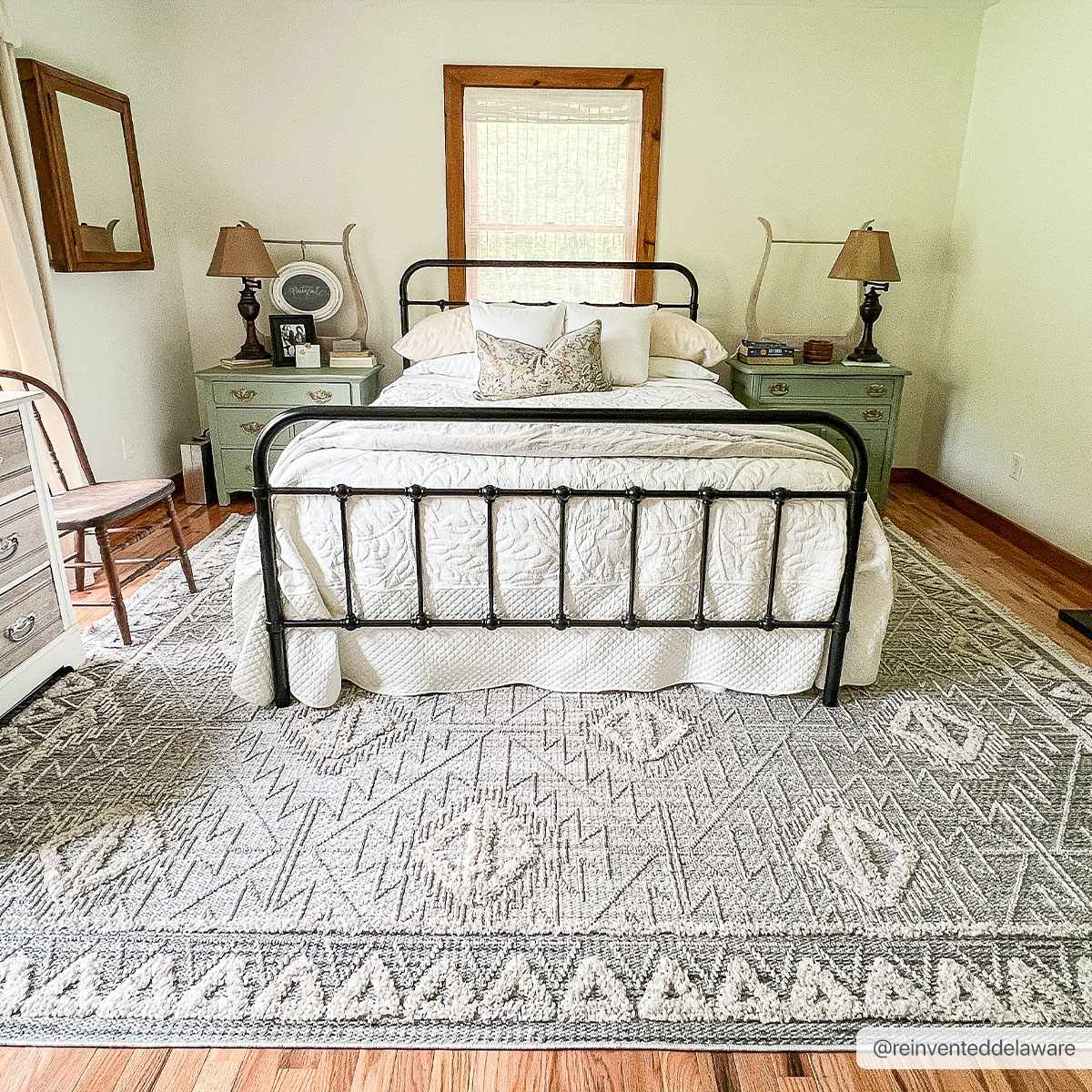 Agoo High - Low Pile Rustic Rug - MyTuftedRugs.com