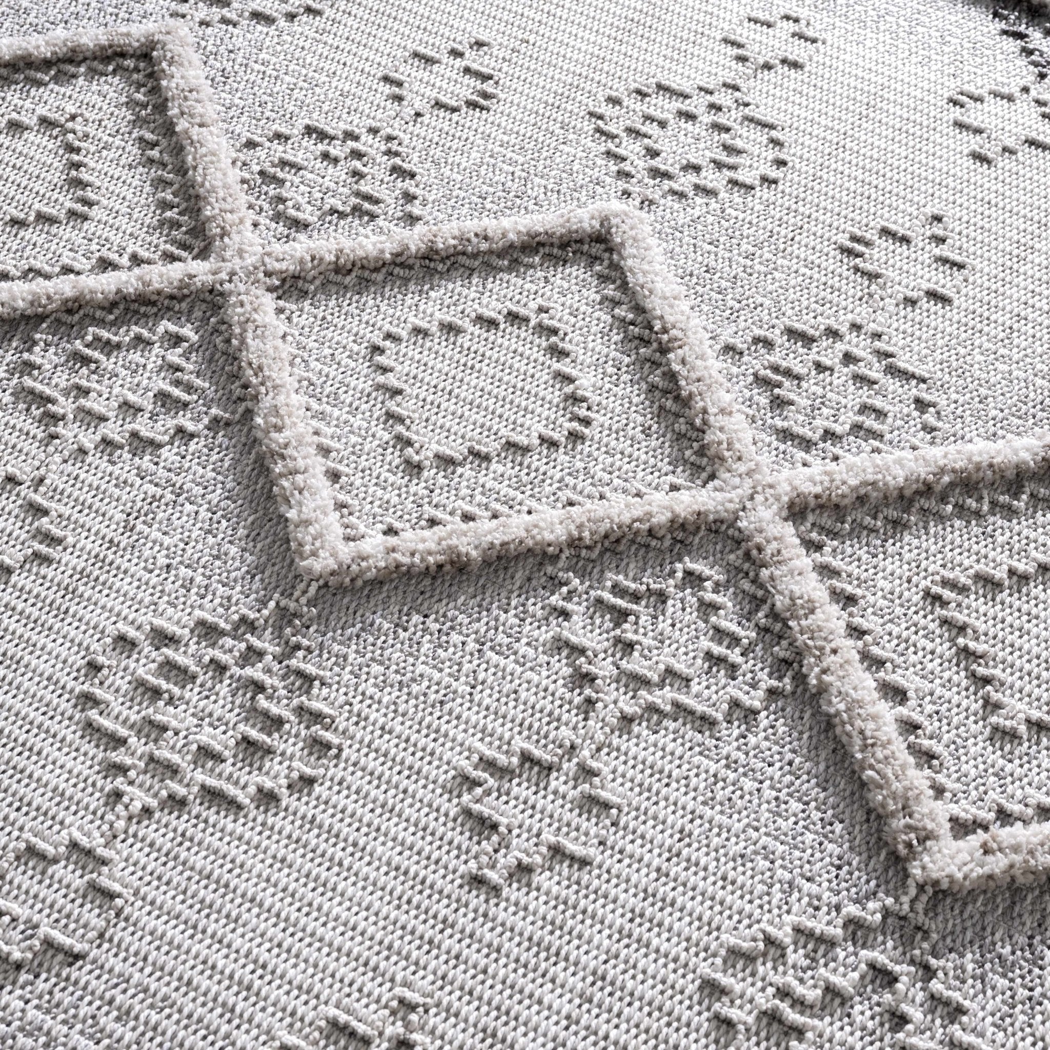 Amaga High - Low Rustic Rug - MyTuftedRugs.com