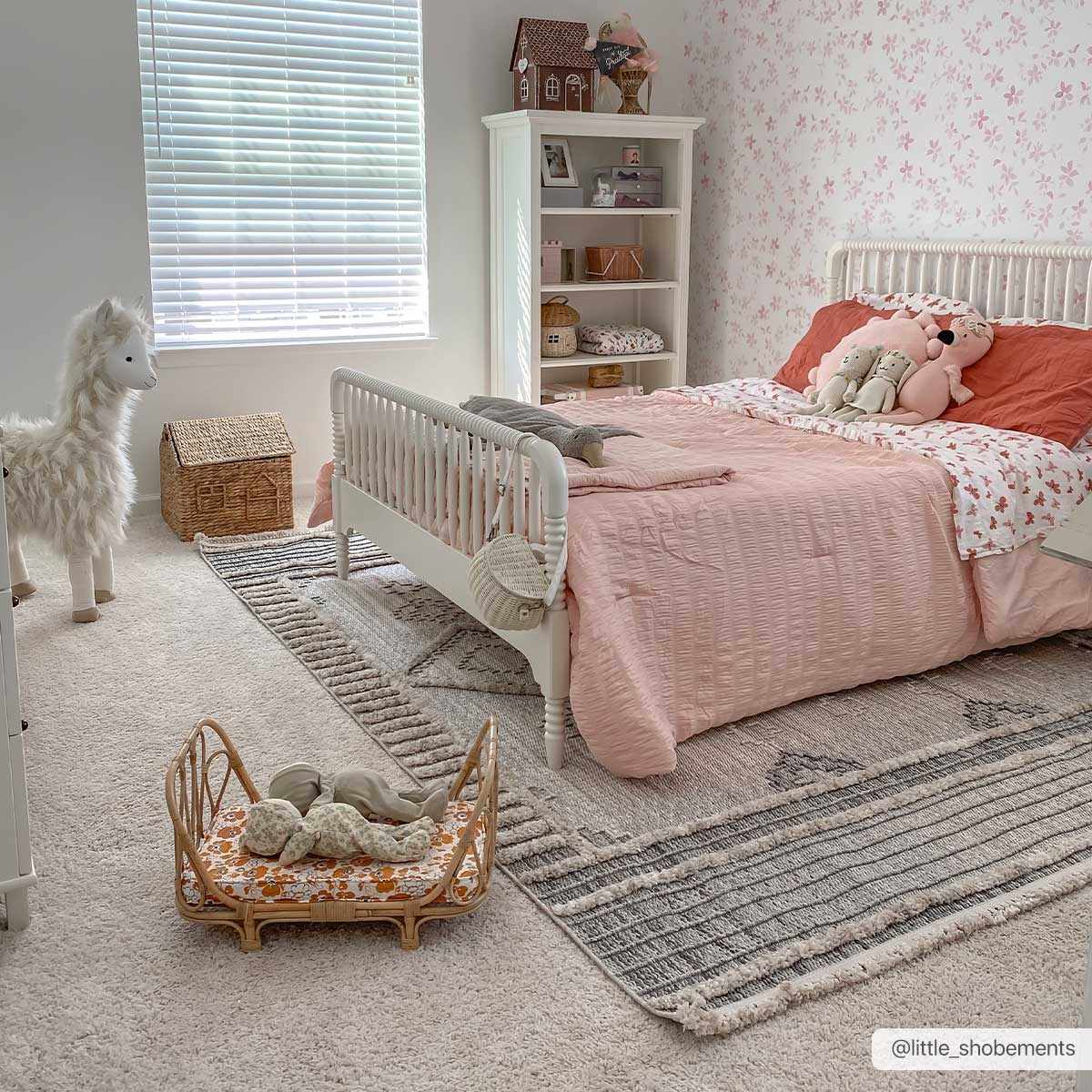 Amaga High - Low Rustic Rug - MyTuftedRugs.com
