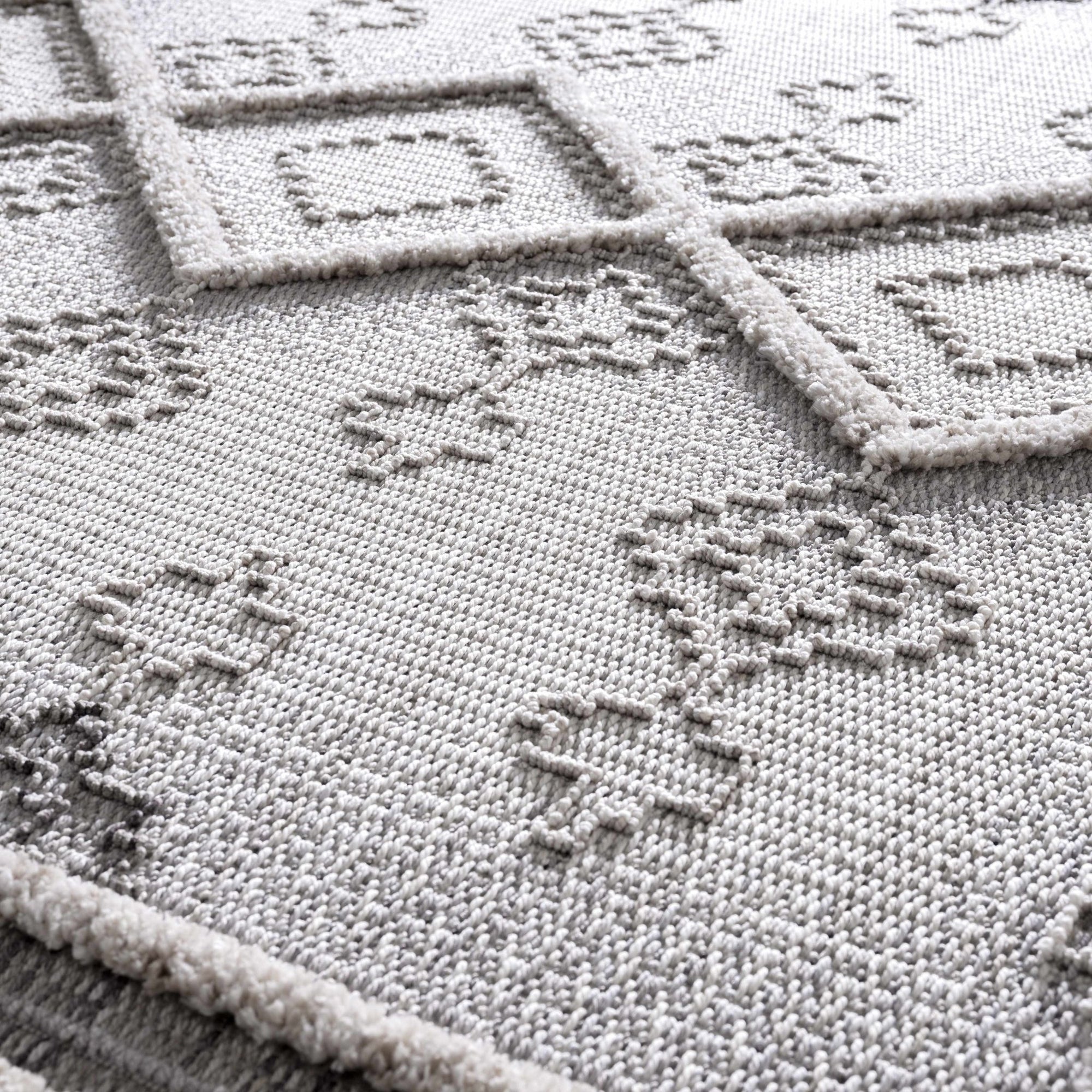 Amaga High - Low Rustic Rug - MyTuftedRugs.com