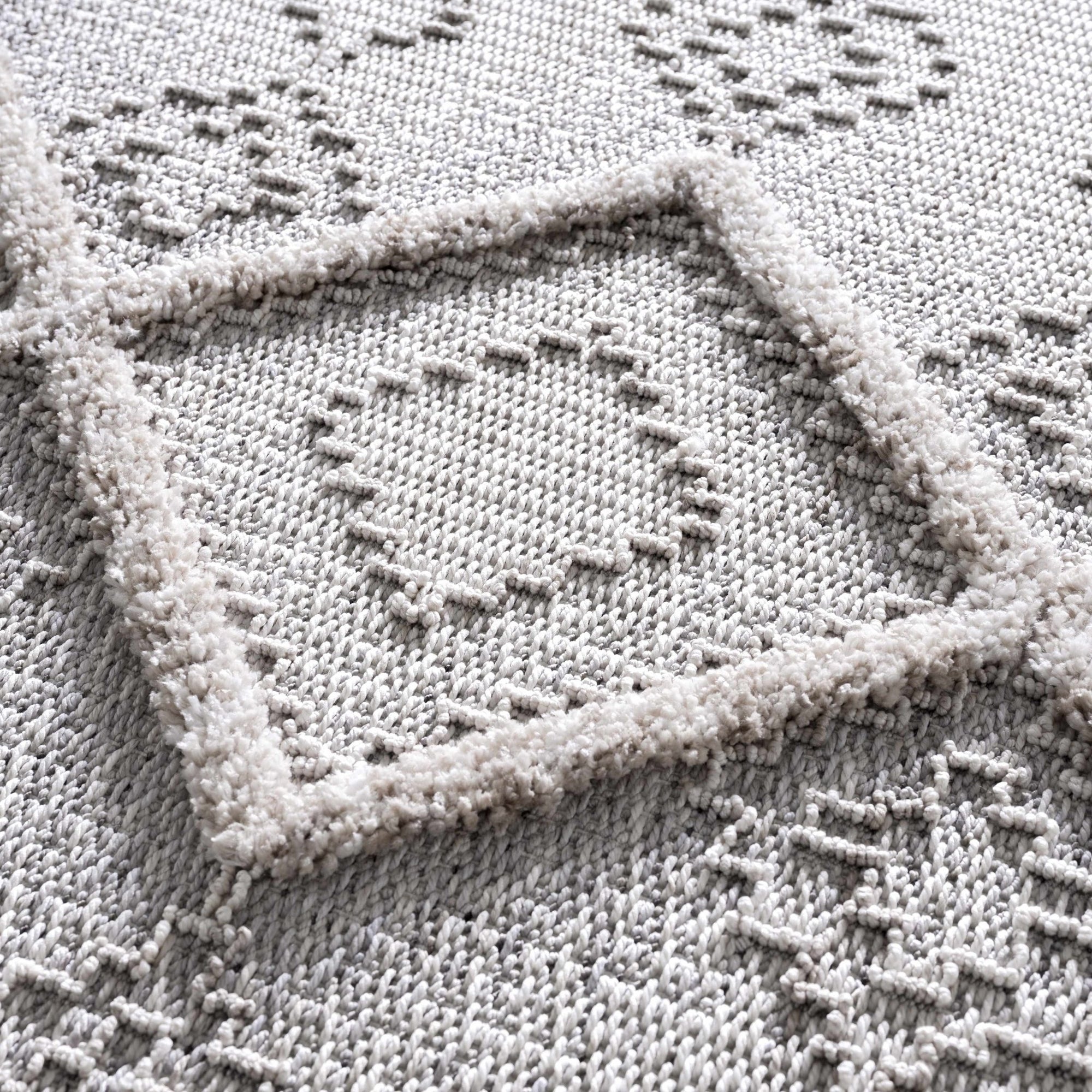 Amaga High - Low Rustic Rug - MyTuftedRugs.com