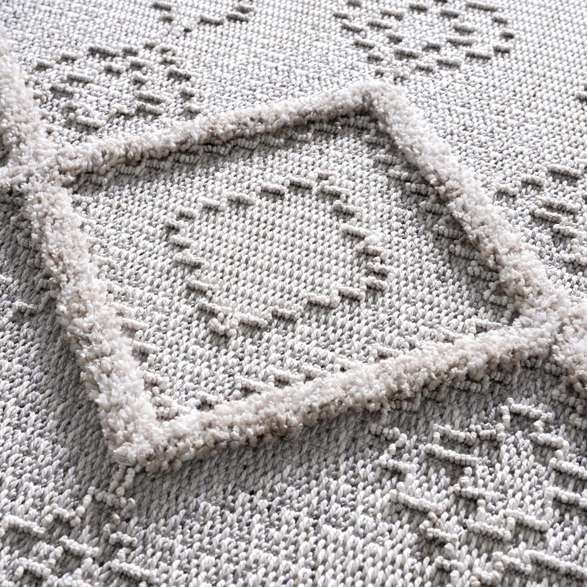 Amaga High - Low Rustic Rug - MyTuftedRugs.com
