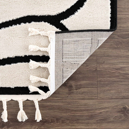 Azana Black & White Area Rug - MyTuftedRugs.com