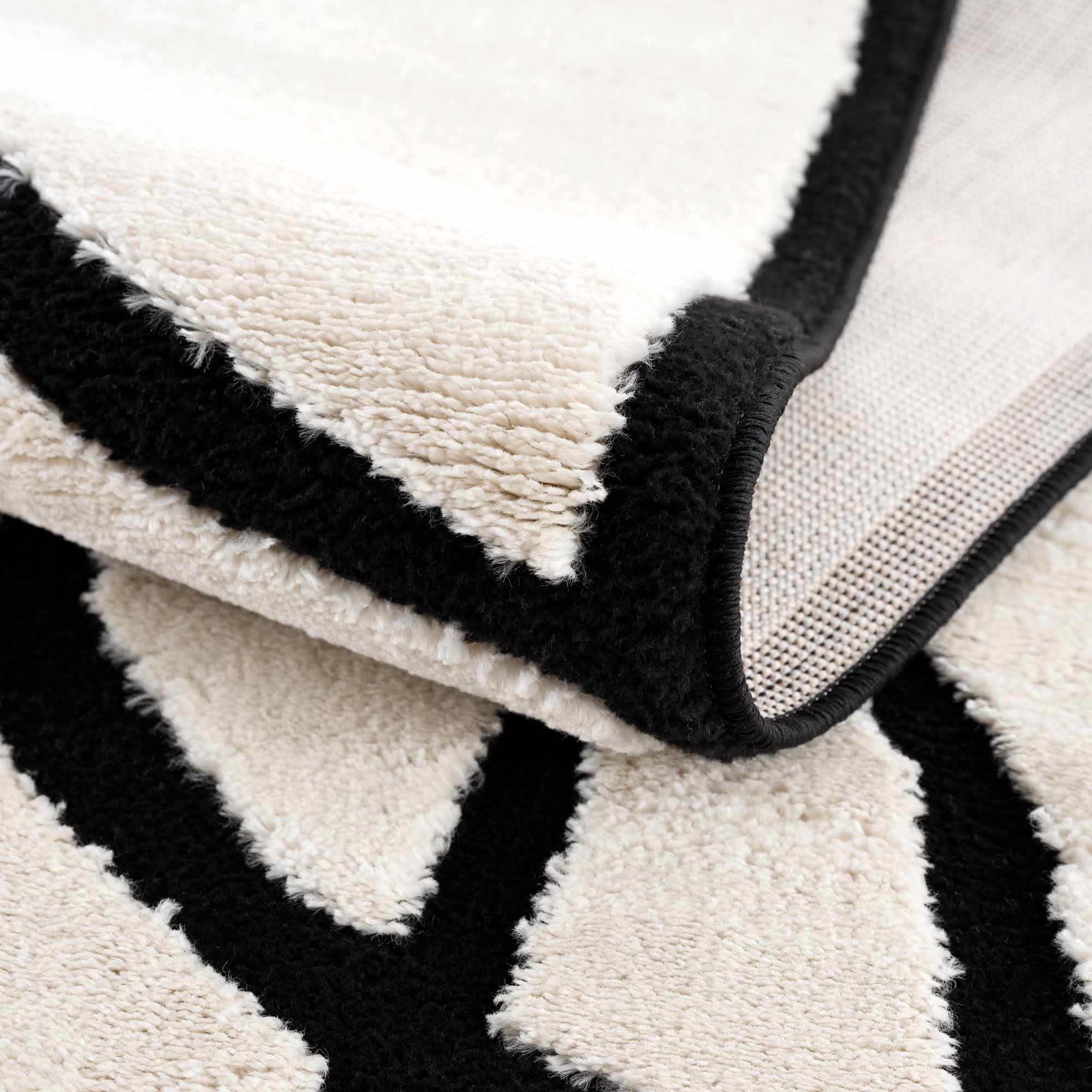 Azana Black & White Area Rug - MyTuftedRugs.com
