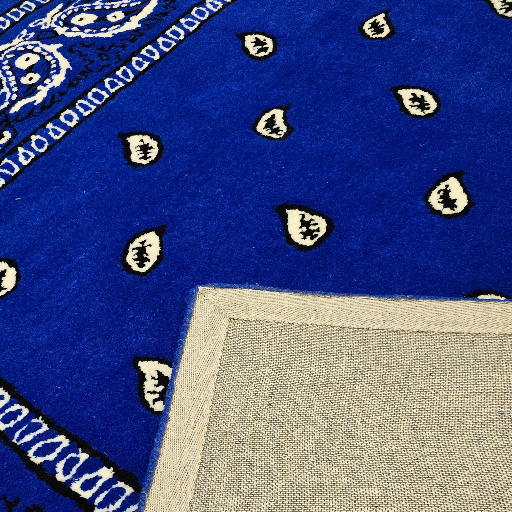 Blue Paisley Pattern Hand Tufted Rug - MyTuftedRugs.com