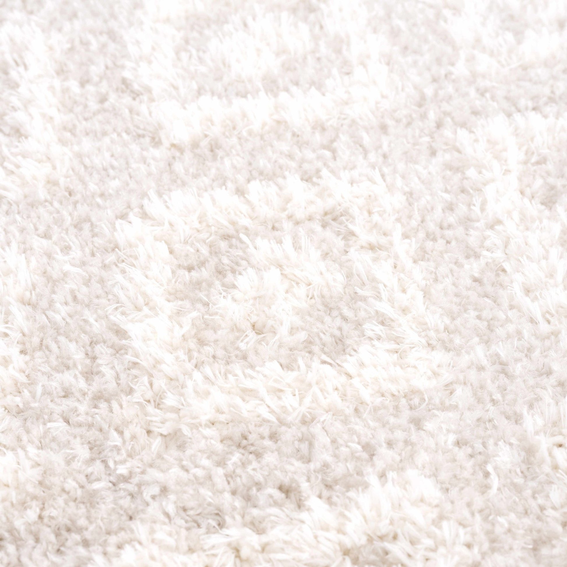 Eivin Cream Diamonds Plush Rug - MyTuftedRugs.com
