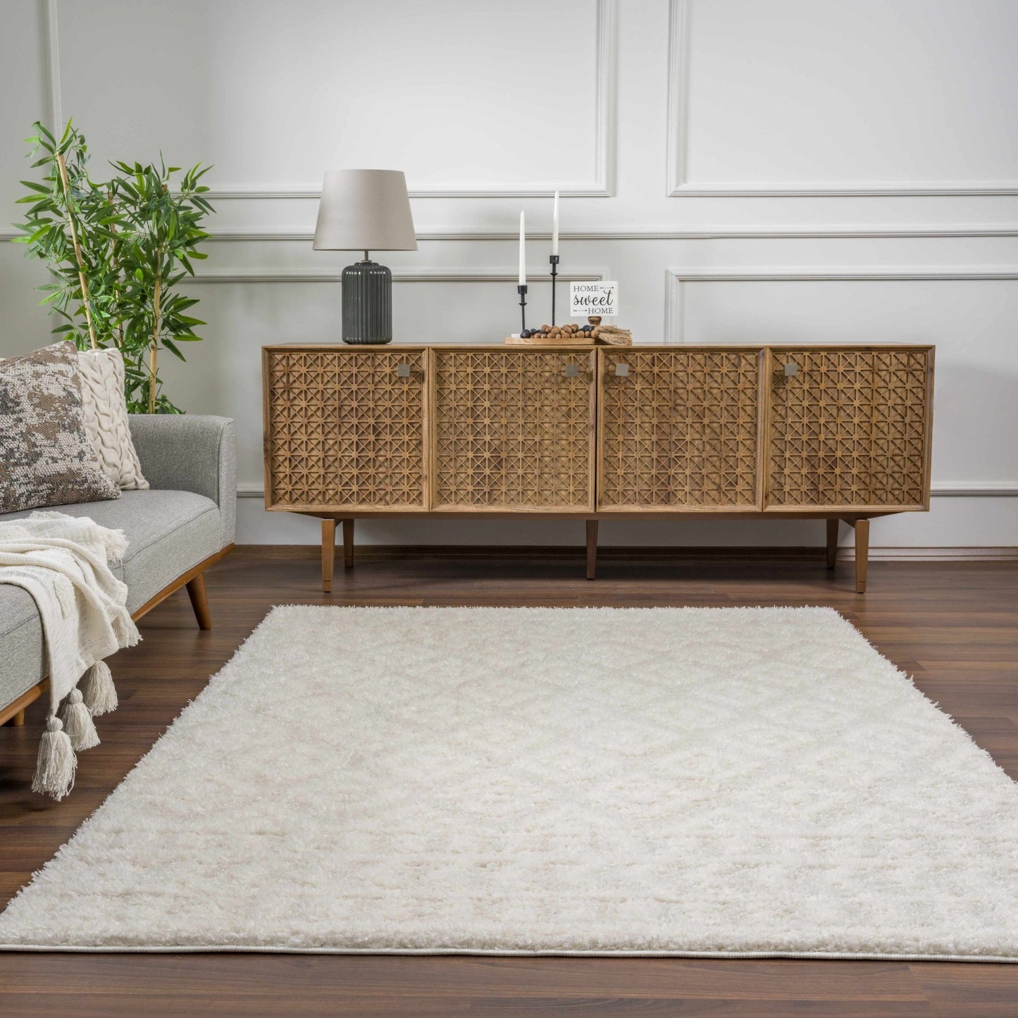 Eivin Cream Diamonds Plush Rug - MyTuftedRugs.com