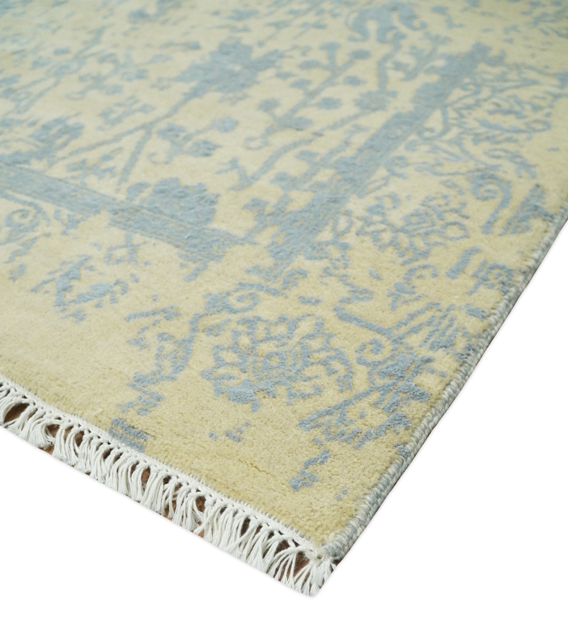 Fine Hand - Knotted Wool & Bamboo Silk Rug – Gold & Silver - MyTuftedRugs.com