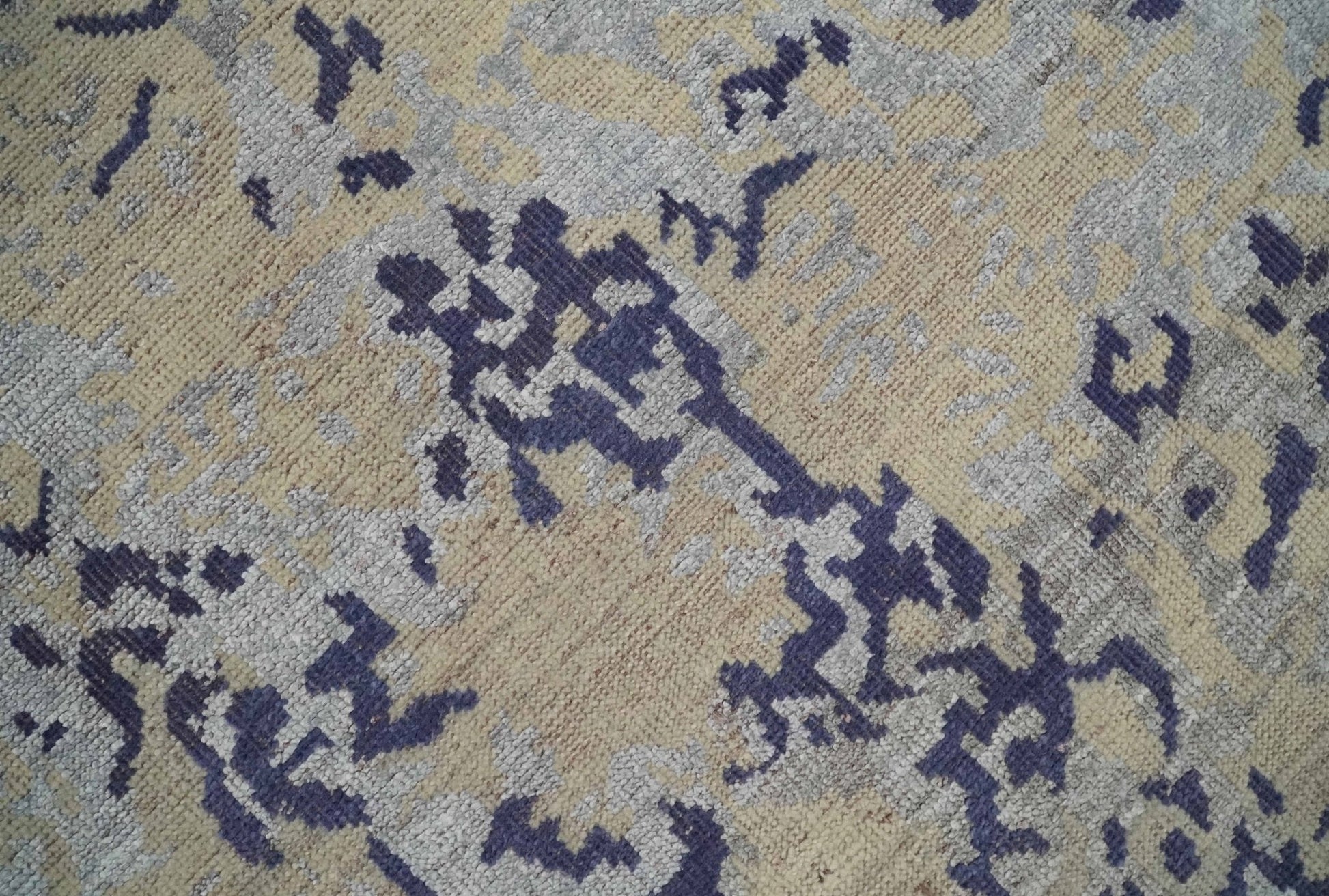 Hand - Knotted Wool Rug Beige Blue and Silver Traditional Design 8x10 - MyTuftedRugs.com