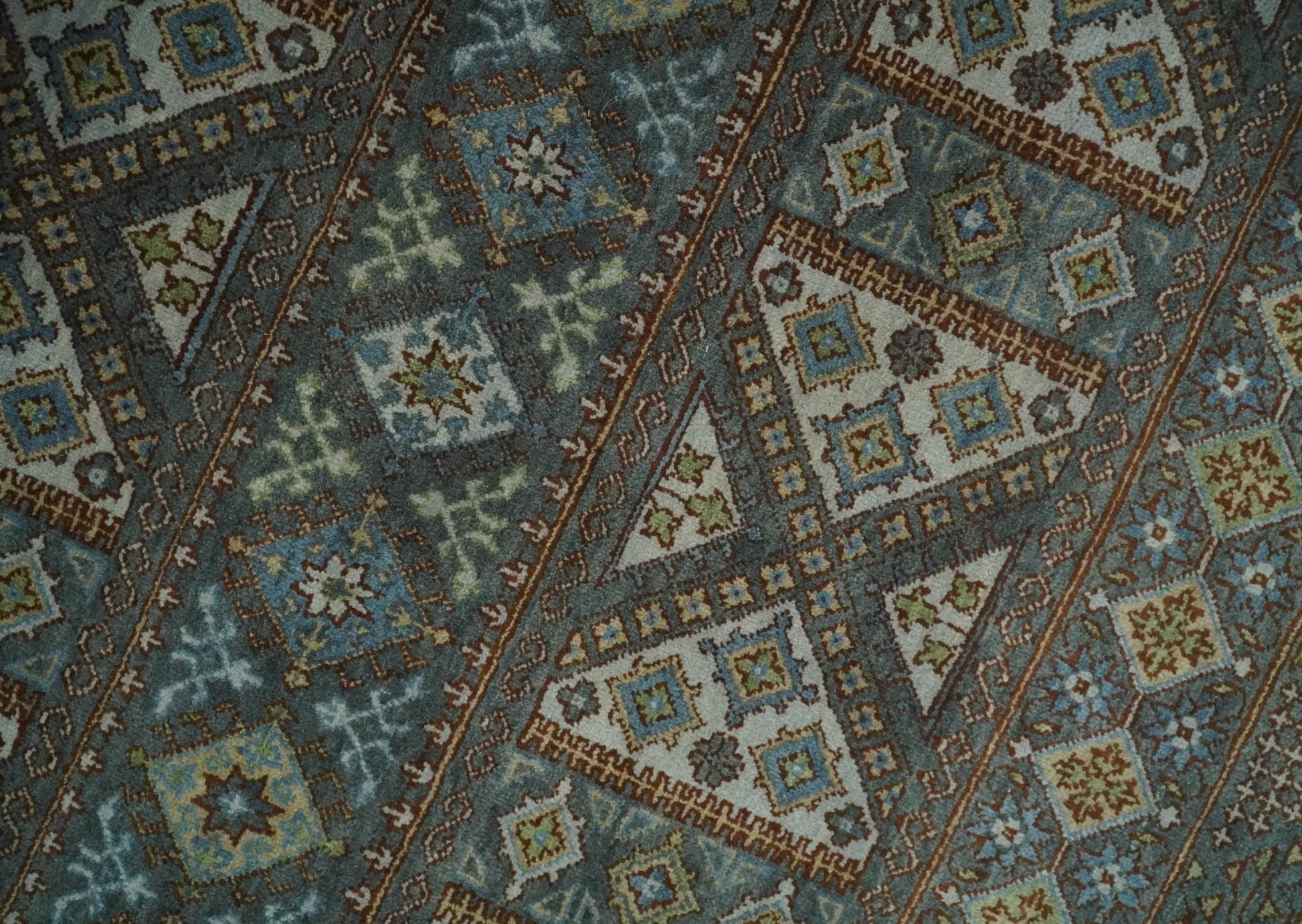 Hand - Knotted Wool Rug Blue and Brown Traditional Design 8x10 - MyTuftedRugs.com