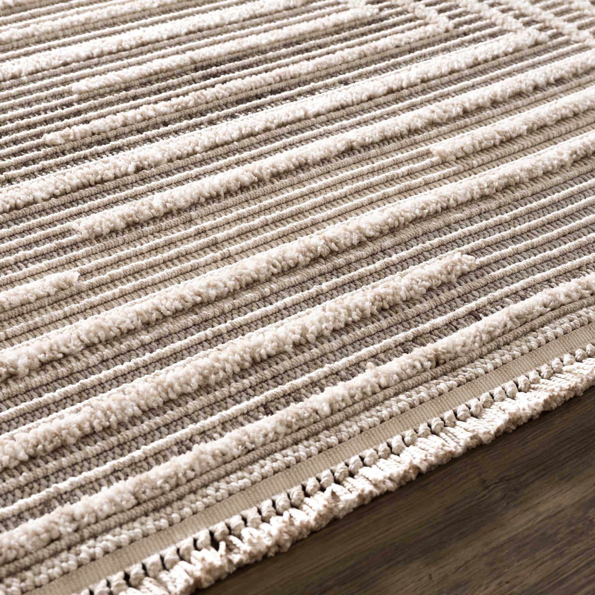 Lunao Area Rug - MyTuftedRugs.com