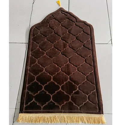 Muslim Prayer Rug – Soft, Non - Slip, and Intricately Designed for a Peaceful Prayer Experience - MyTuftedRugs.com