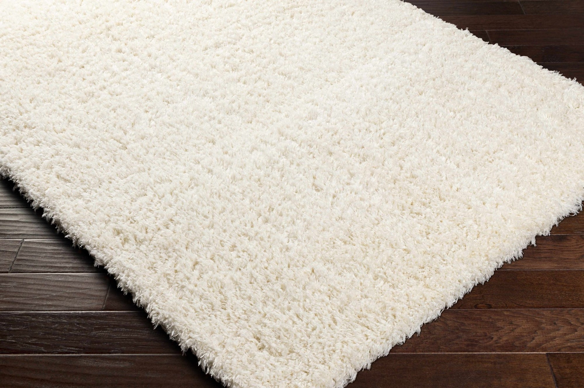 Siari Solid Cream Plush Rug - MyTuftedRugs.com