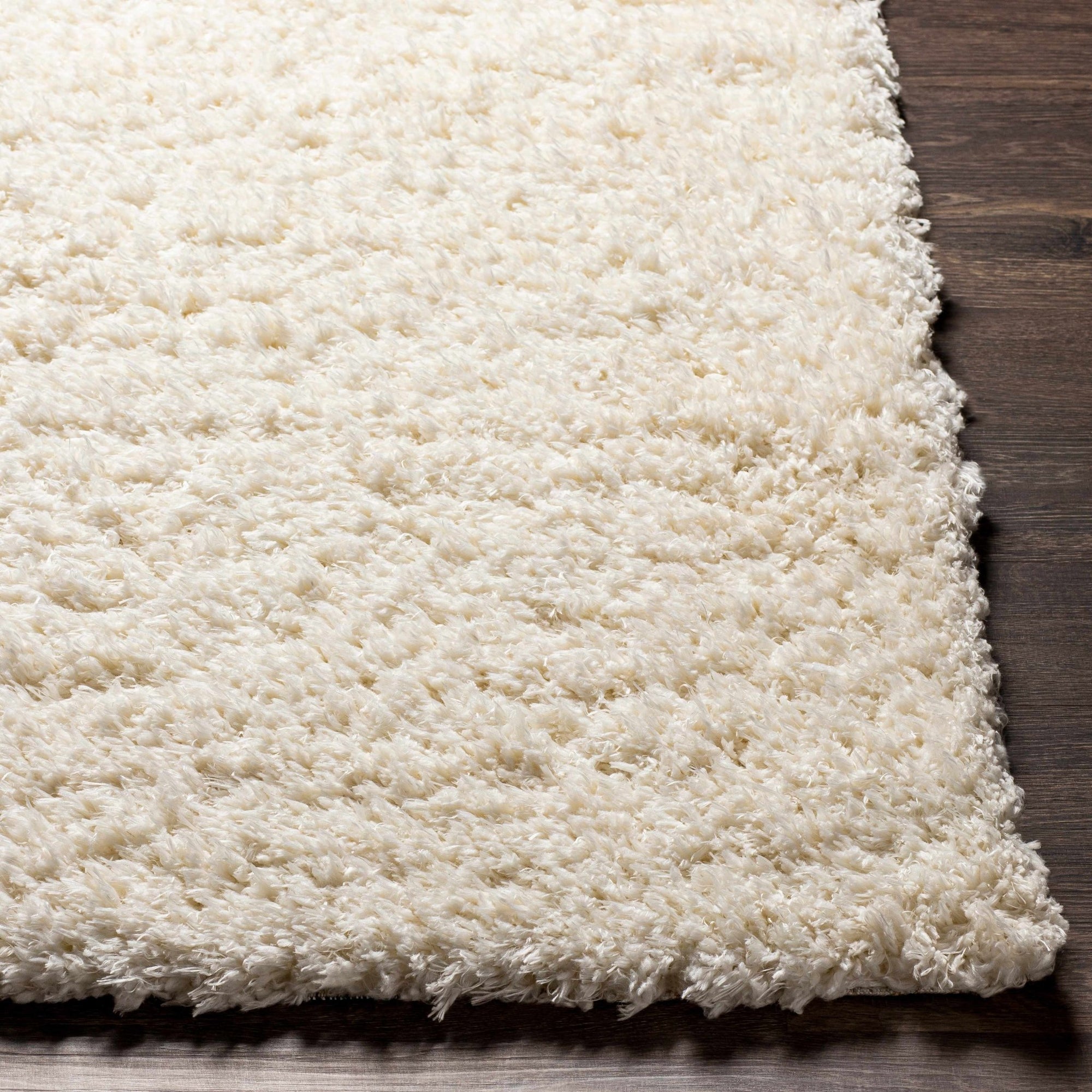 Siari Solid Cream Plush Rug - MyTuftedRugs.com