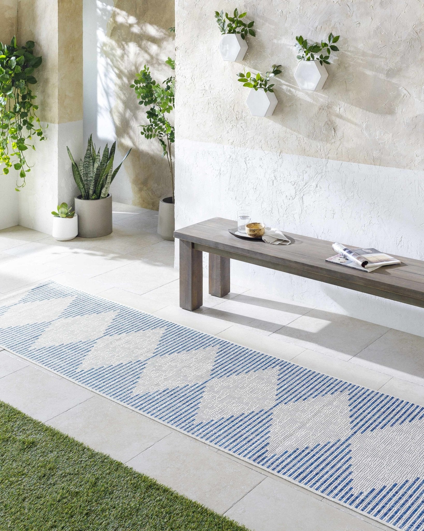 Stephan Blue & Cream Outdoor Rug - MyTuftedRugs.com