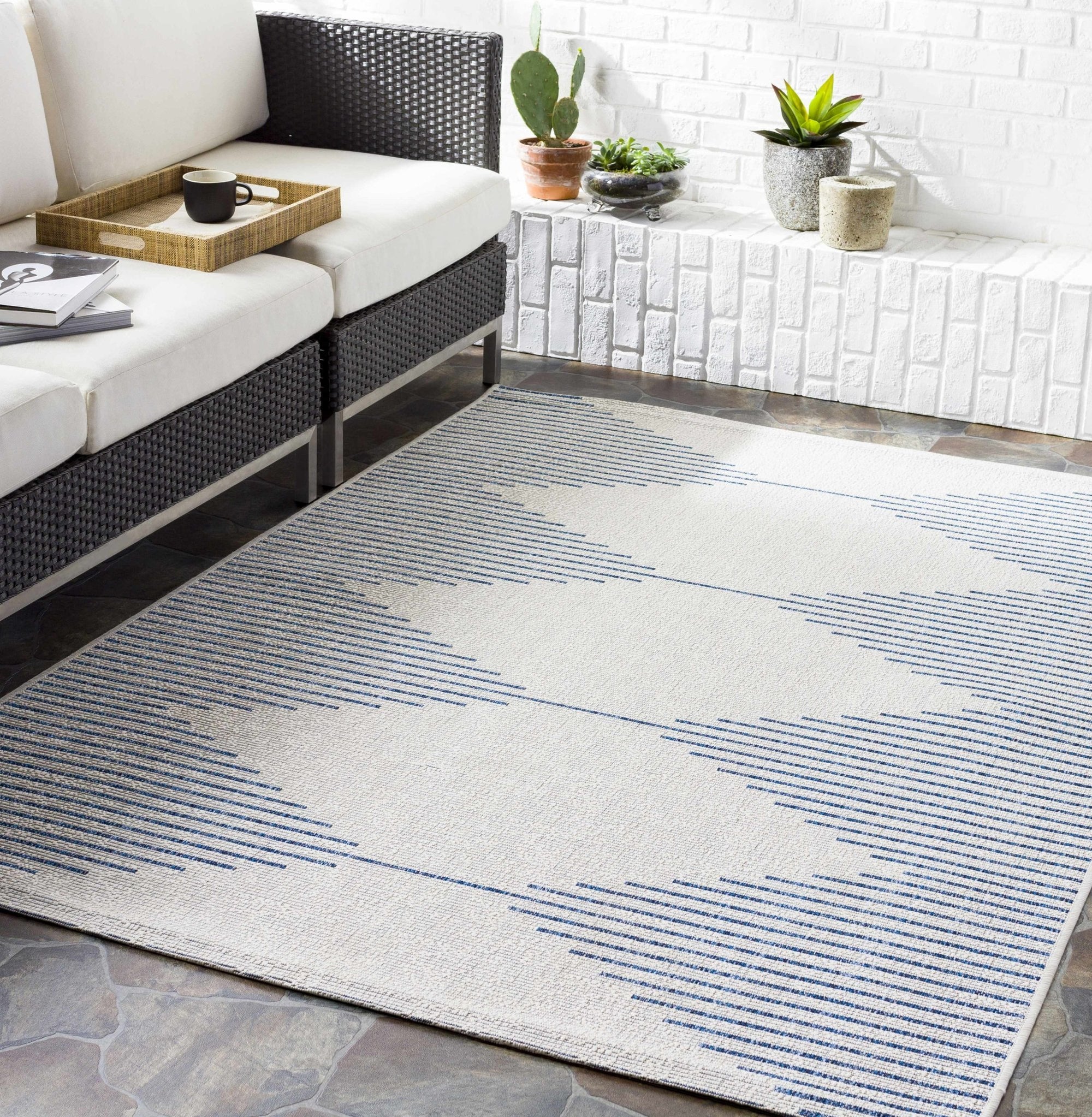 Stephan Blue & Cream Outdoor Rug - MyTuftedRugs.com