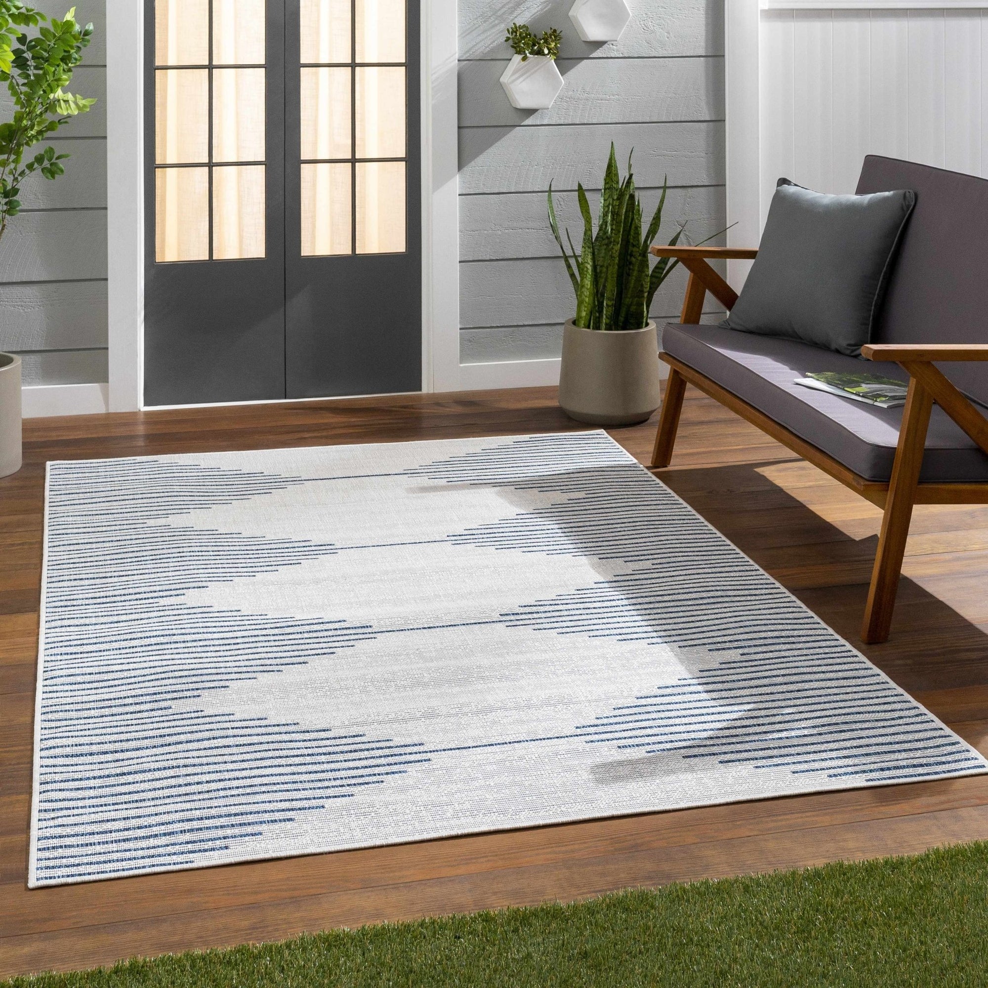 Stephan Blue & Cream Outdoor Rug - MyTuftedRugs.com