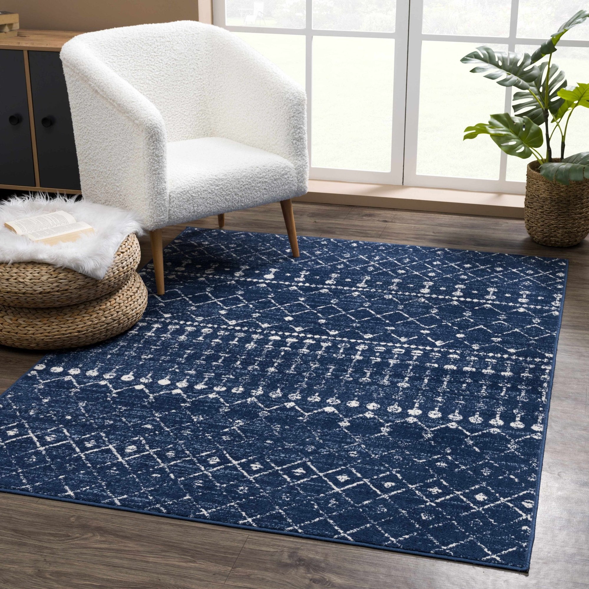 Tigrican Navy 2335 Area Rug - MyTuftedRugs.com